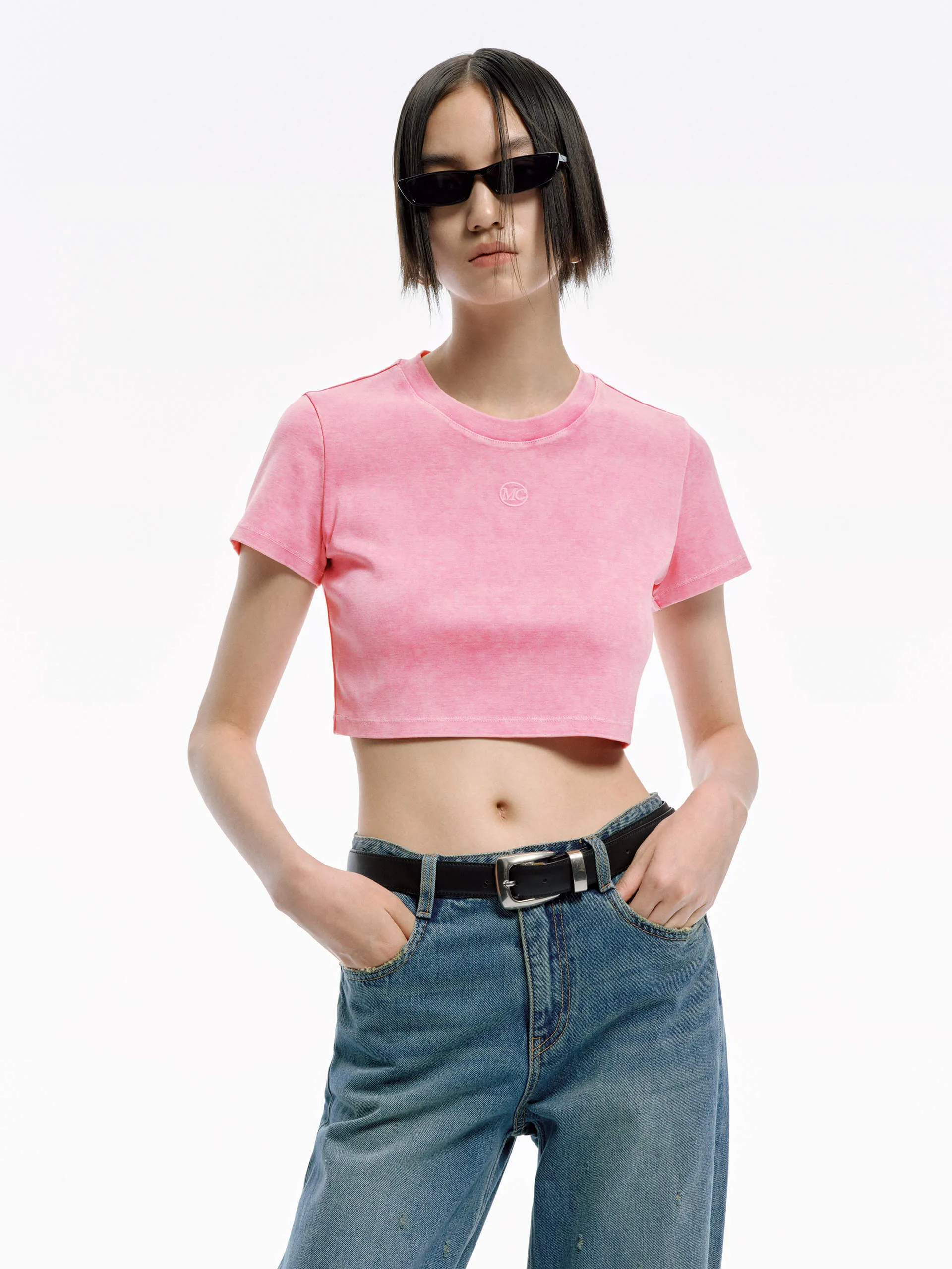 Cropped Fit Cotton T-shirt perfect for all-day wear