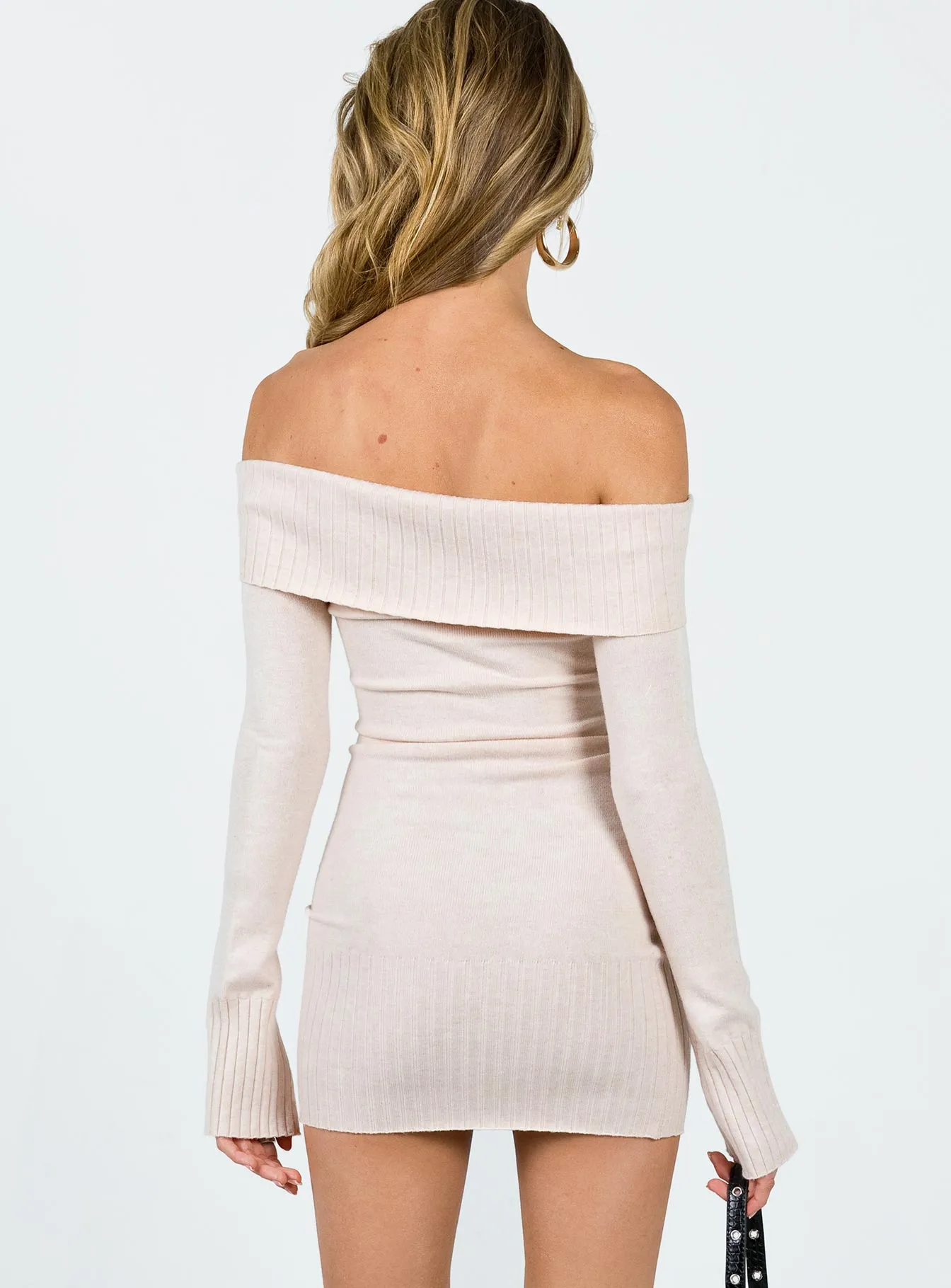 Savani Mini Dress Cream and Versatile evening mini dress.