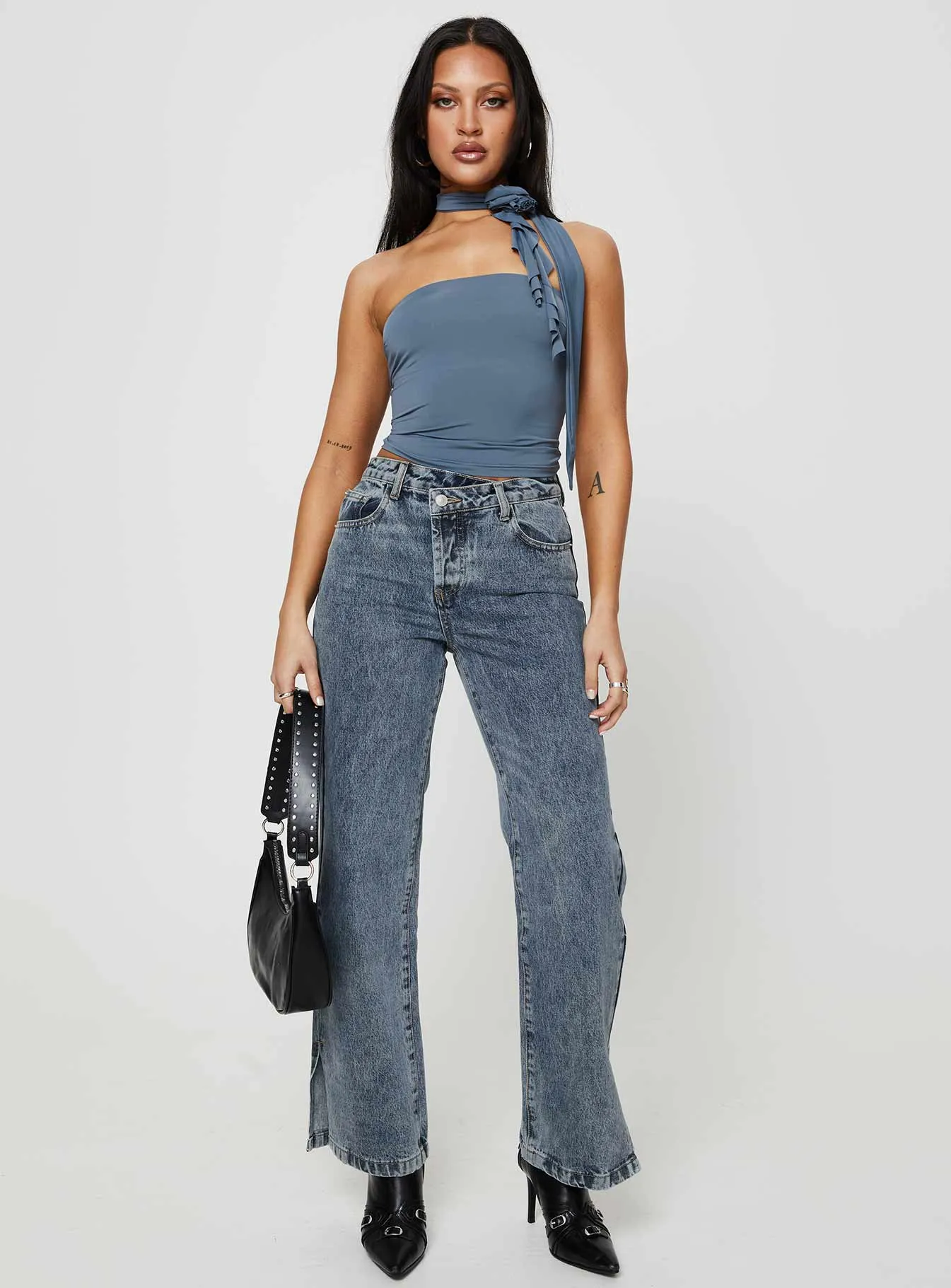 Brunell Asymmetrical Waistband Jeans Mid Wash Ultra Basic