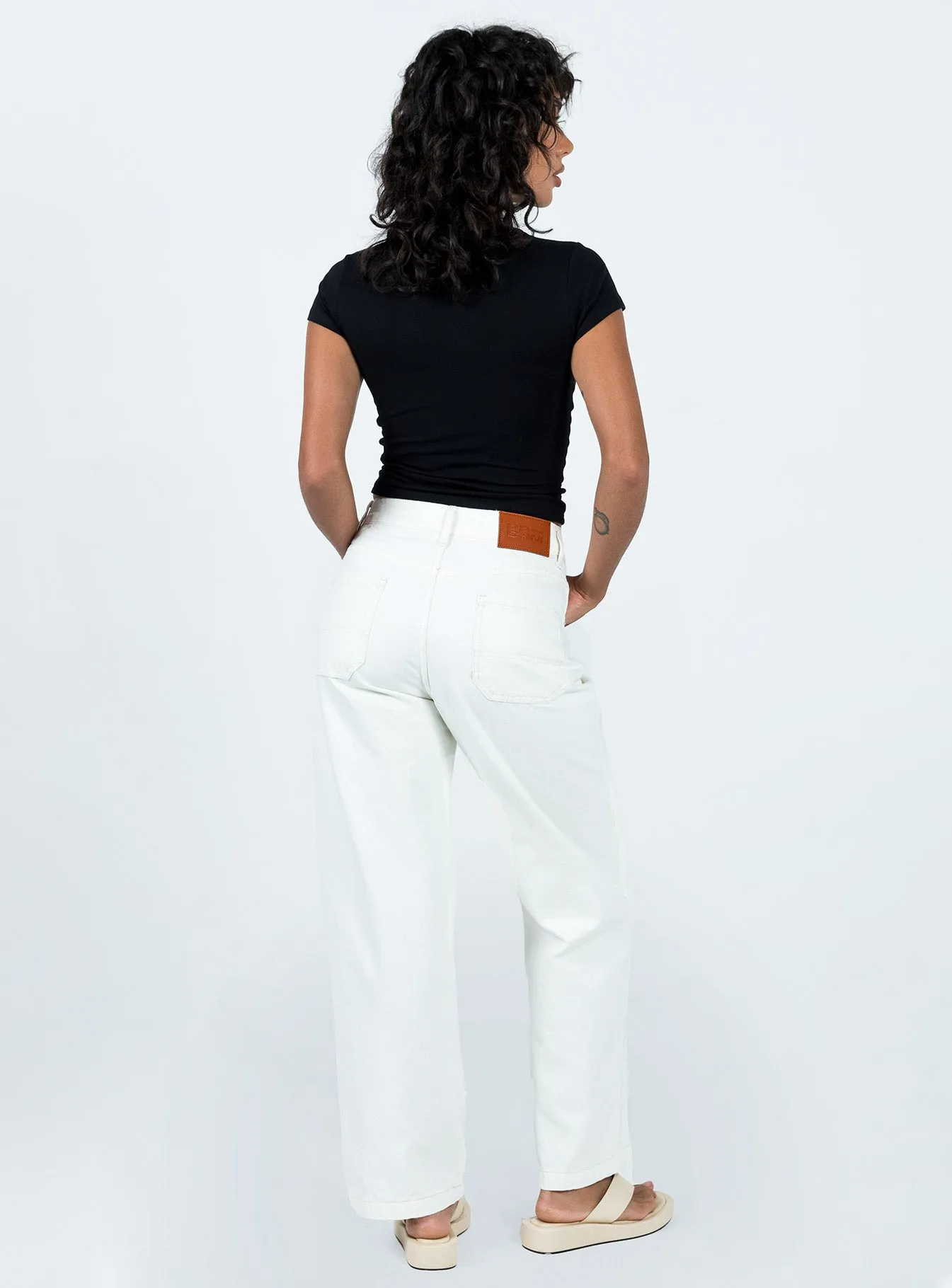 Acid Wash Effect No Gap Waistband Karana Slouch Jeans Ivory