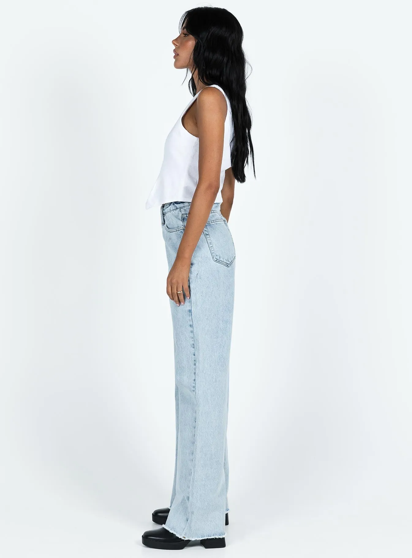 Carey Denim Jeans Light Wash Mid Rise Slim Vintage Lover
