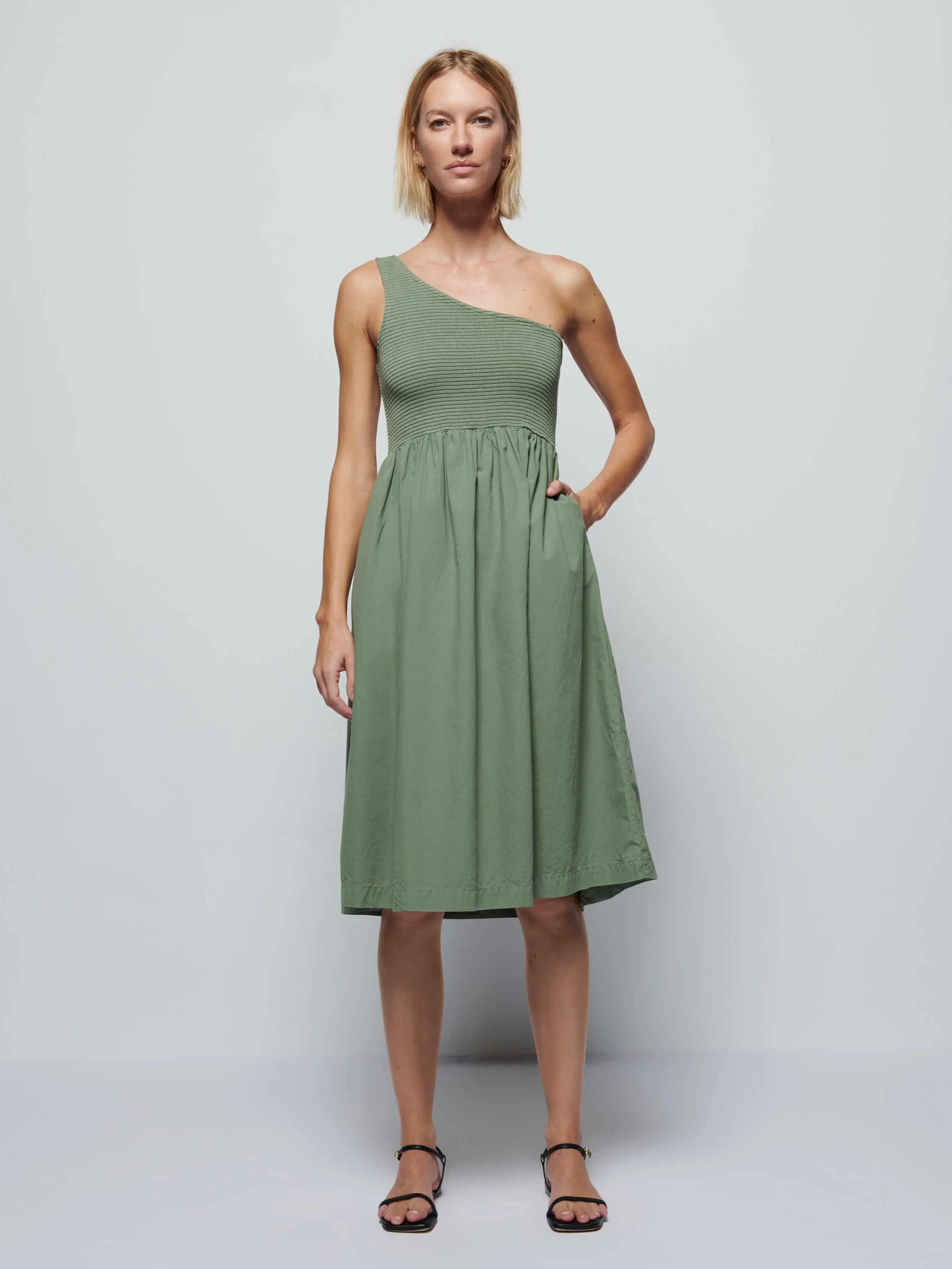 Star Rise Beautiful floral midi Connie Dress