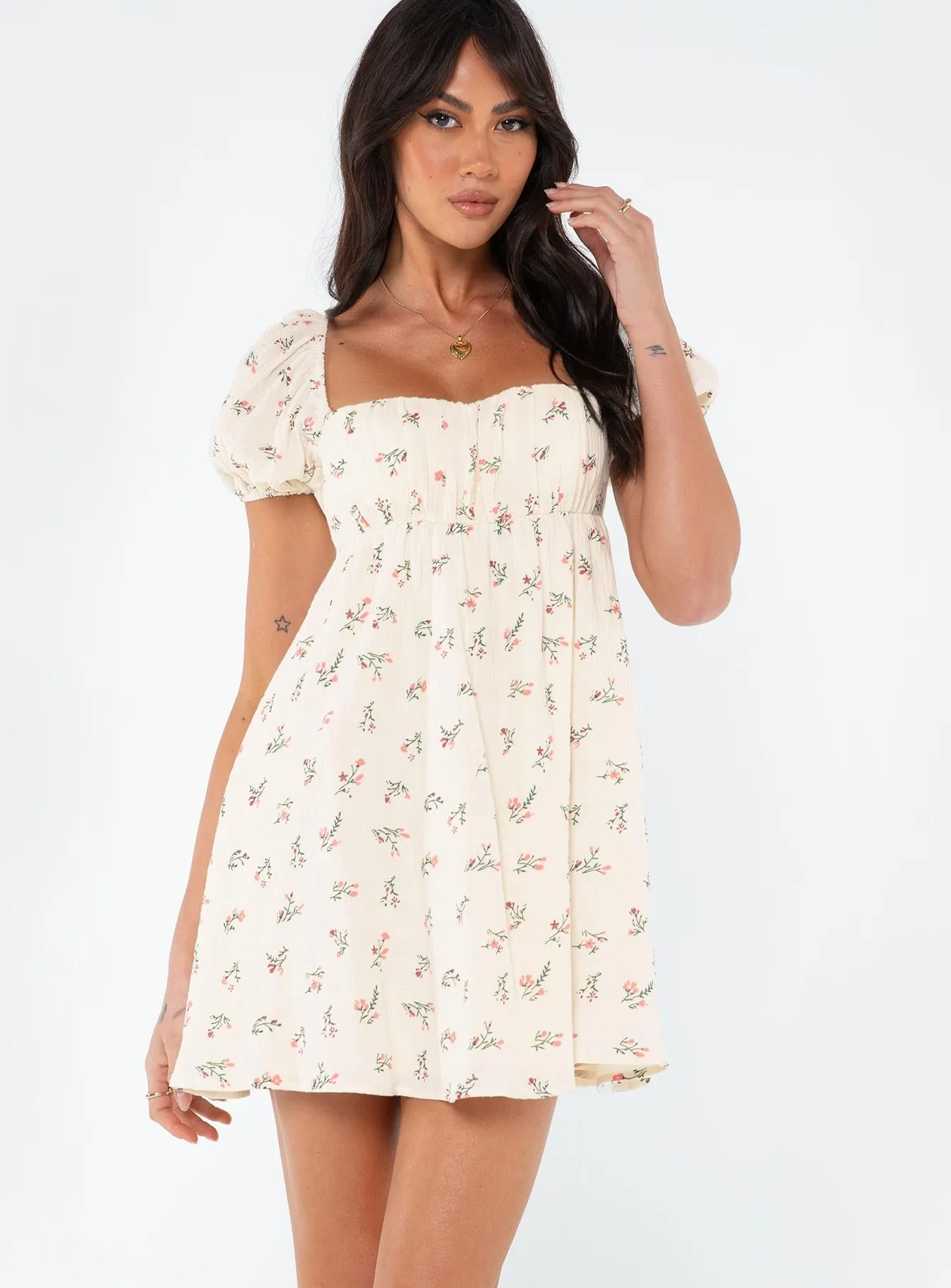 Photo Ready Casual chic outfit Let's Dance Mini Dress White / Floral