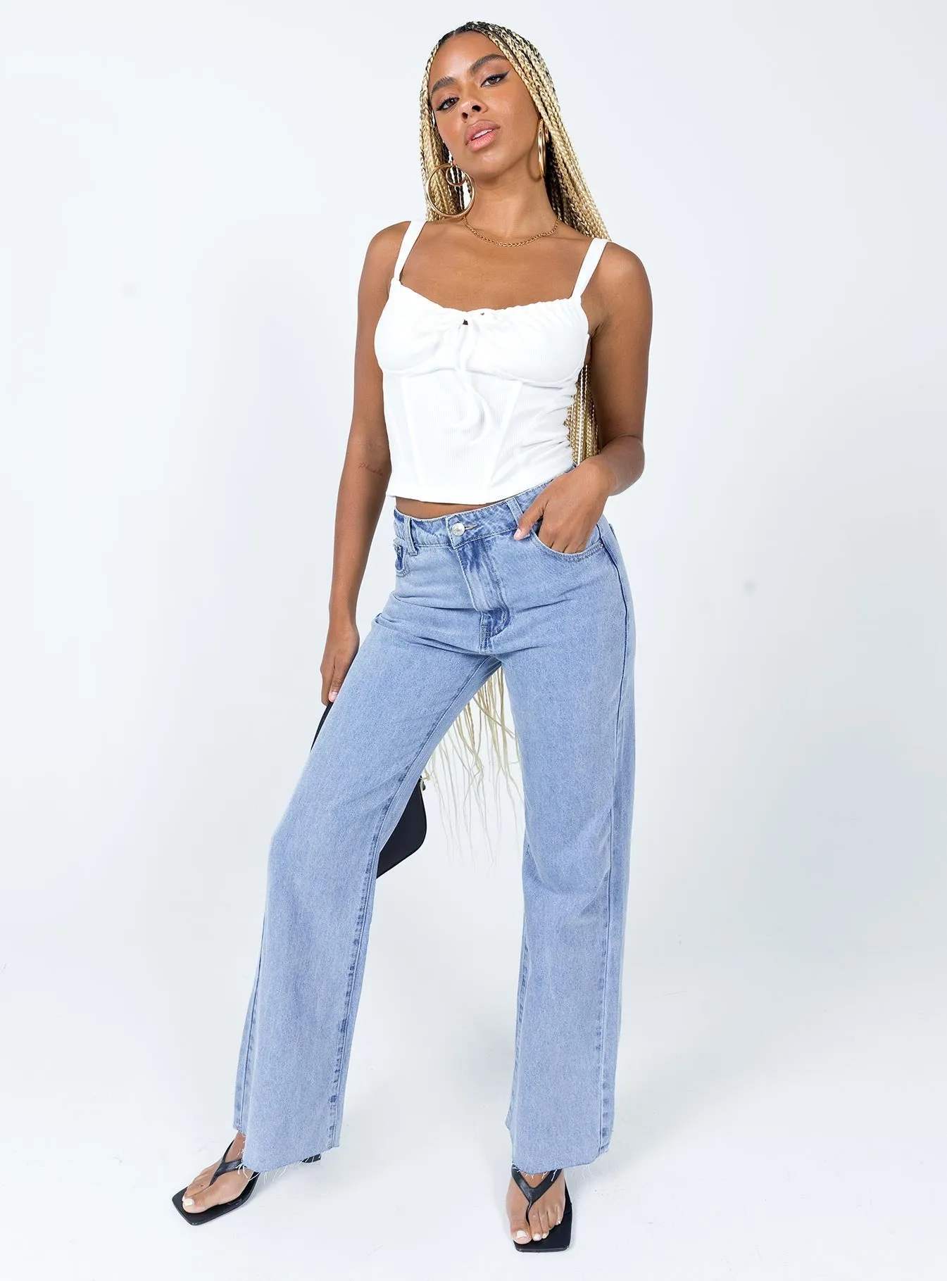 Bennette Jean Light Wash Denim Suitable Fit Style Simplicity