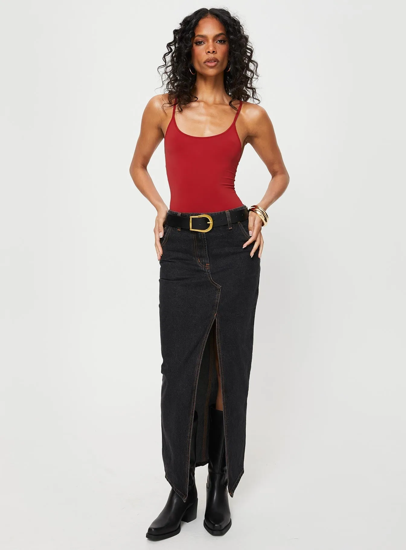 Geary Bodysuit Red Music Premium