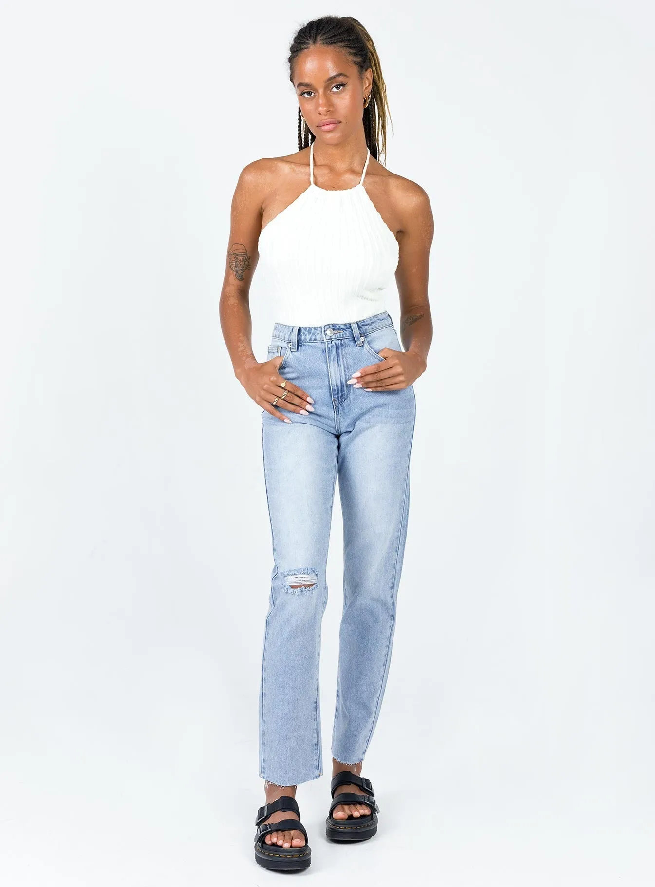 Balanced Fit Beach Day Winter Warmth Classic Evelyn Low Rise Denim Jeans