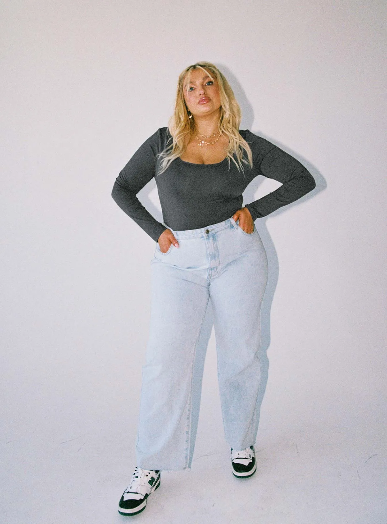 Yoga Worker Mallard Bodysuit Grey Curve