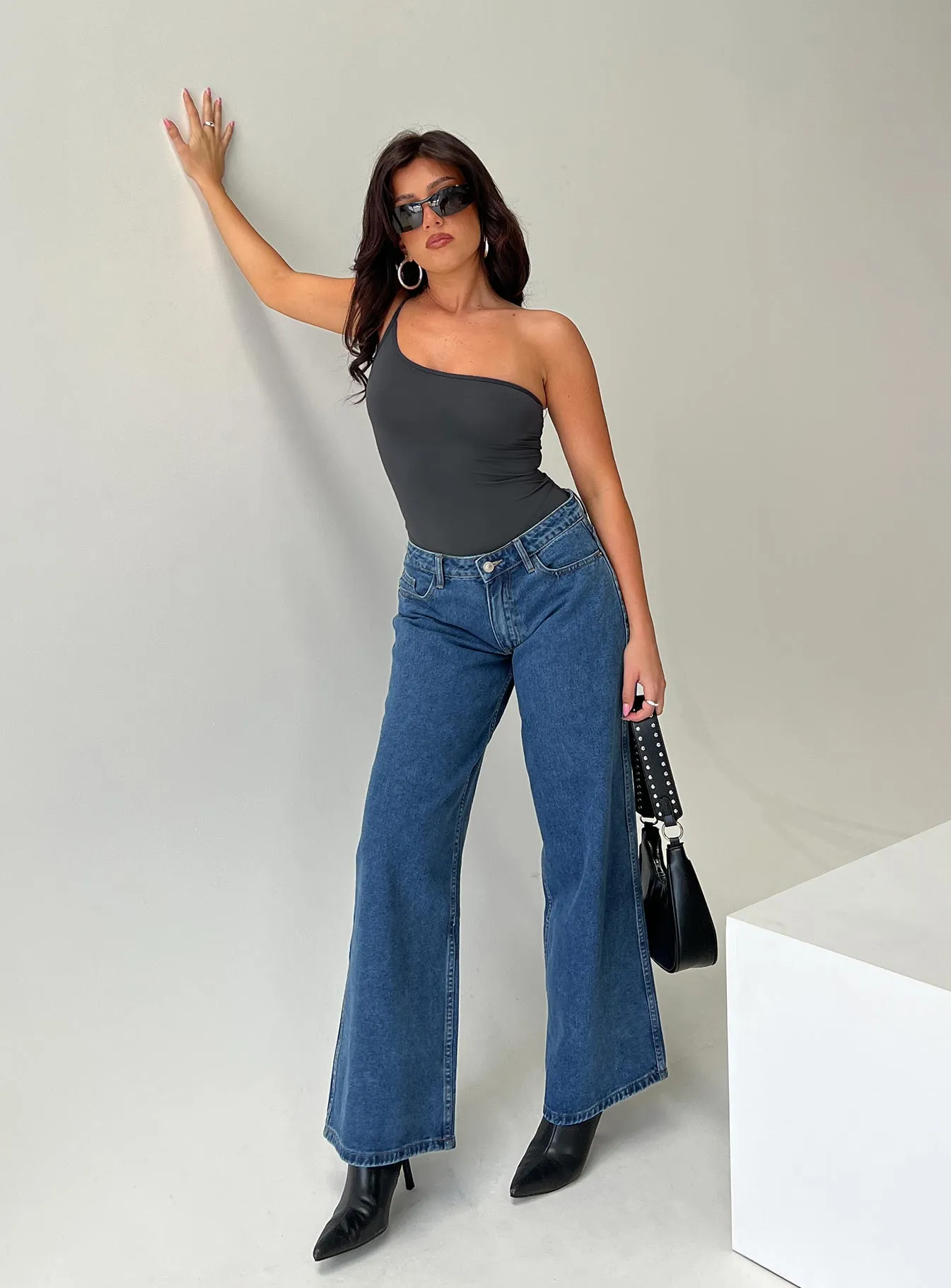 Ramos Low Rise Jeans Denim Petite Casual Fit Traveler Gear Bold Look