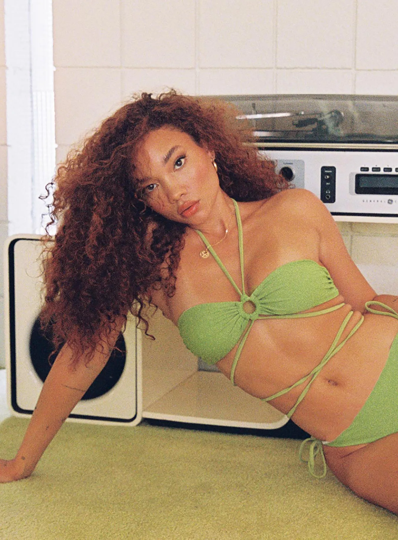 Anti Sag Reinforcement Rapid Dry Technology Mila Bikini Top Green