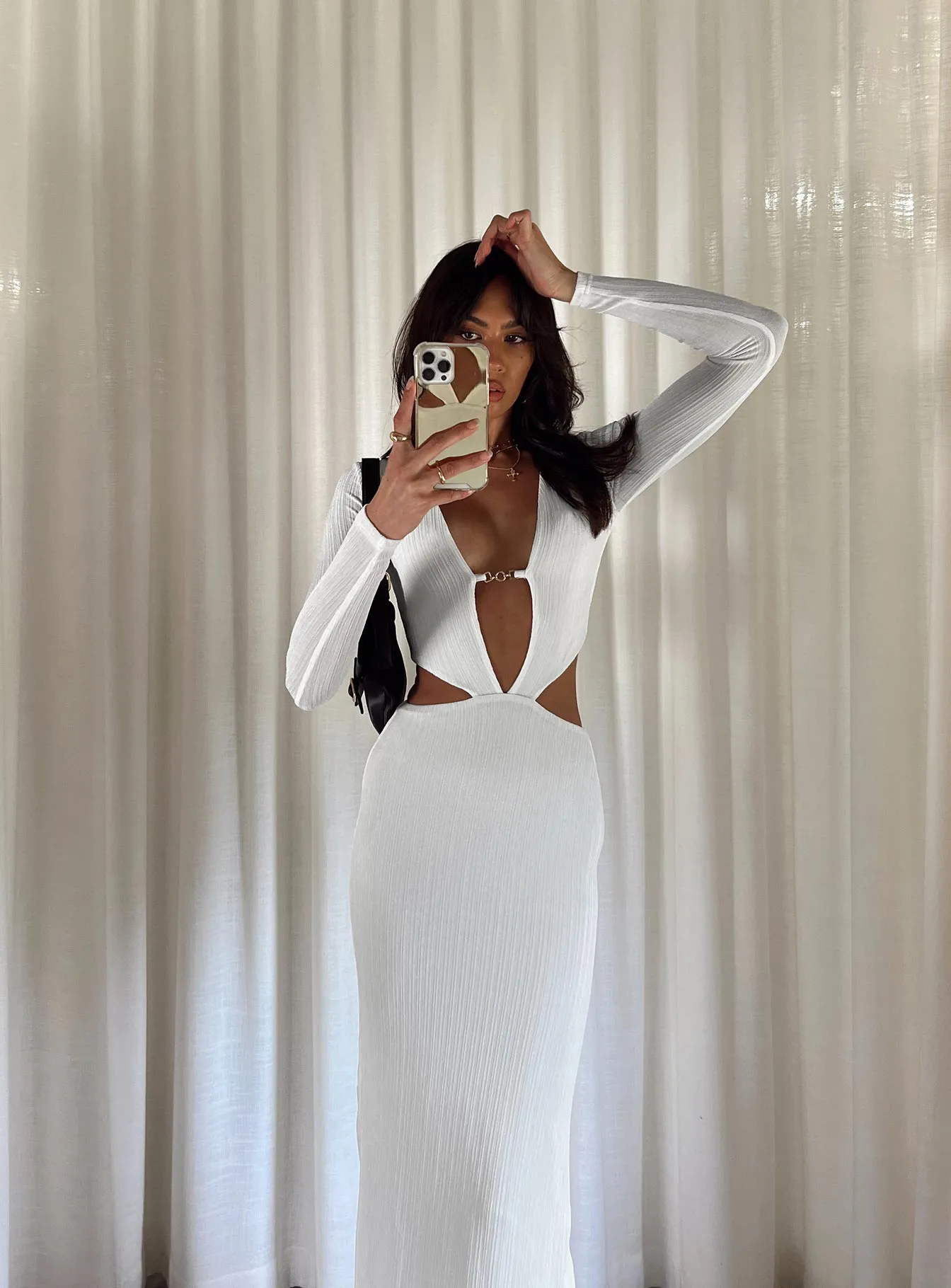 The simple design of this dress ensures that it will never go out of style Sunset Peak Everton Maxi Dress White