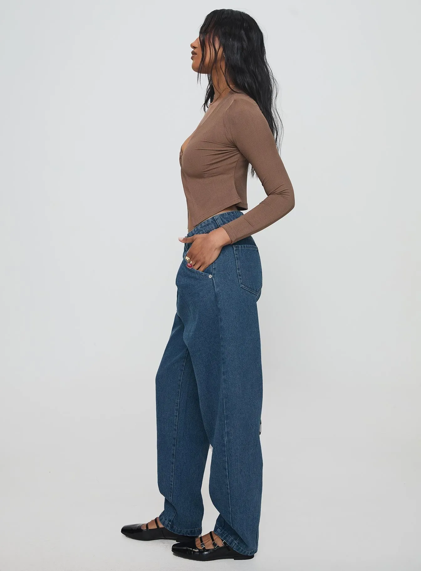 All Season Fabric Weight Smooth Loose Versatile Forestier Mid Rise Barrel Leg Pin Tuck Jeans Mid Blue