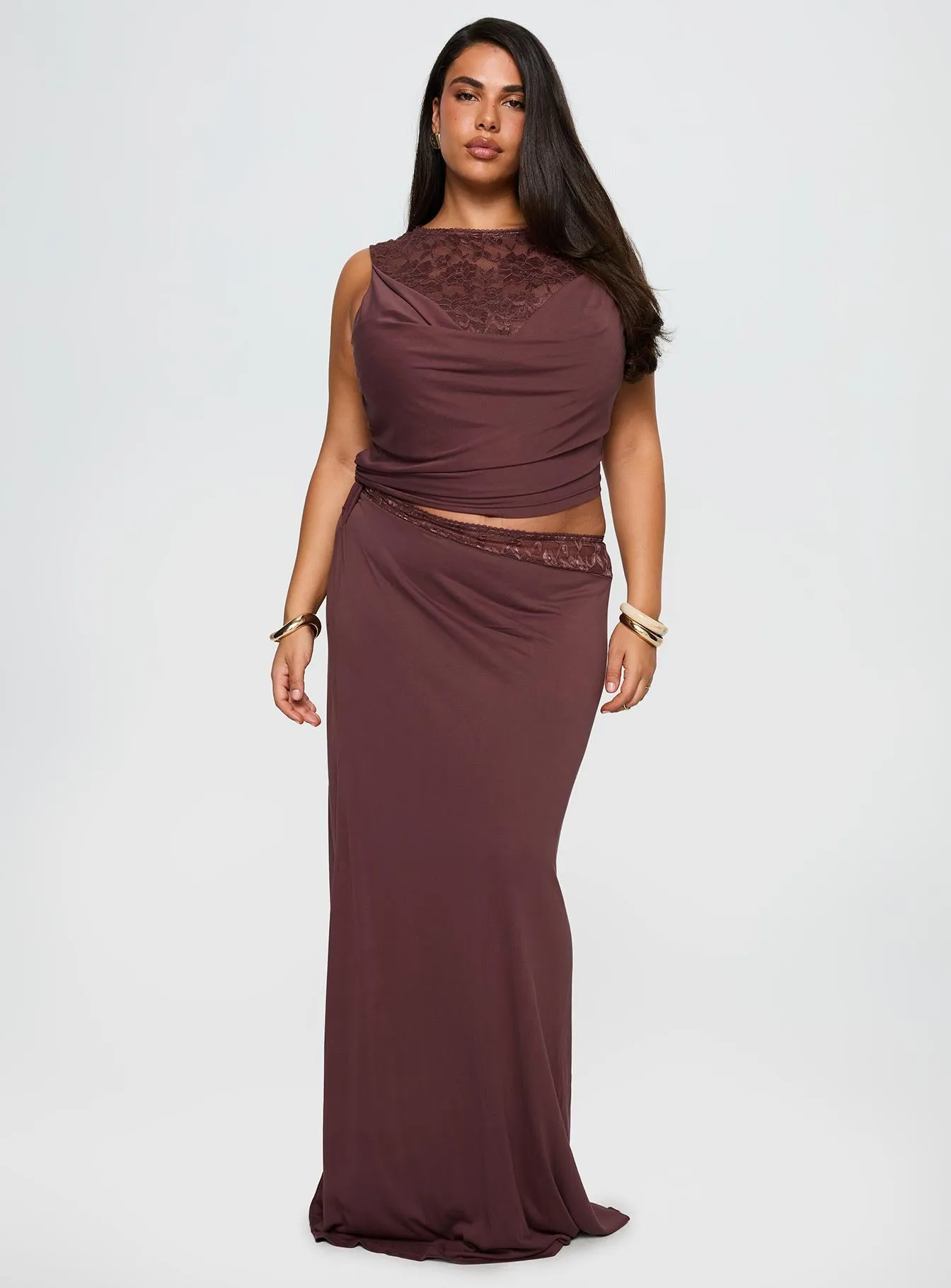 Vesperine Lace Maxi Dress Cocoa Brown Curve This dress offers a flattering shape that can easily be accessorized for a variety of looks The simple design of this dress ensures that it will never go out of style
