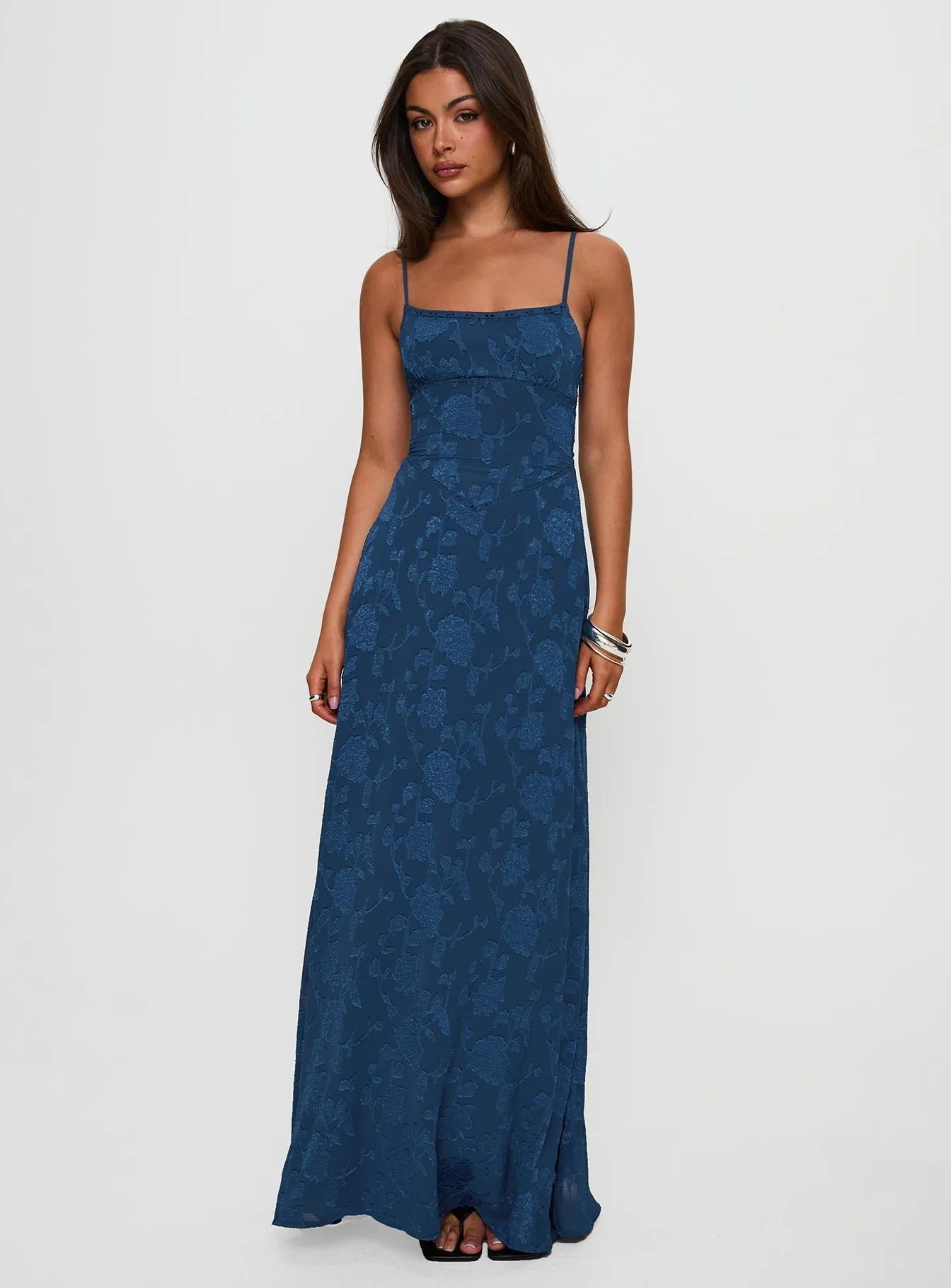 delicate embroidery This dress is designed to keep you comfortable while maintaining a stylish and polished appearance South Of France Maxi Dress Navy