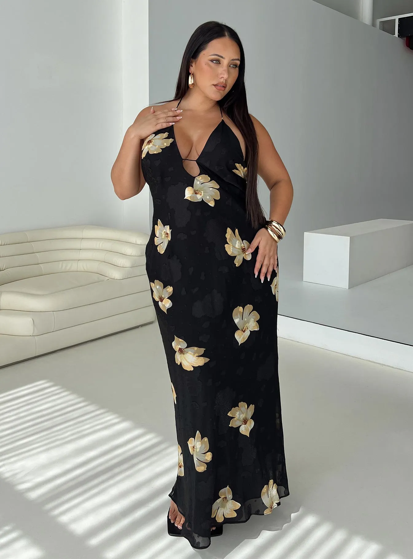 Yasminn Maxi Dress Multi Curve Sunlit Path Step Glow