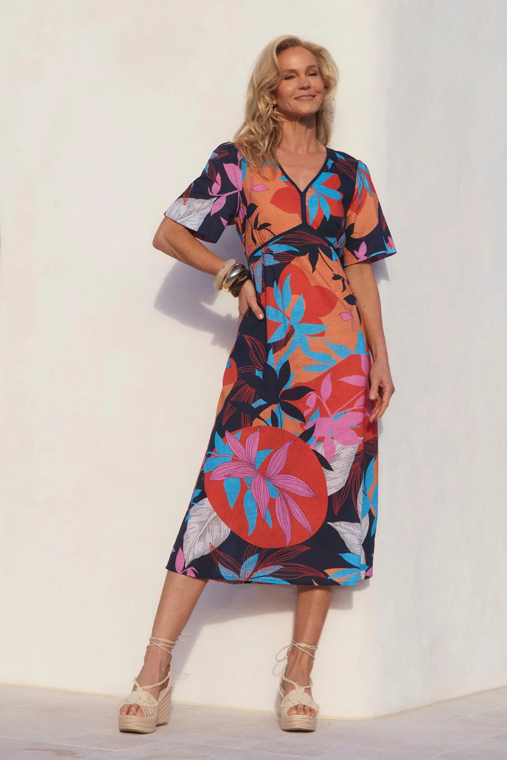 Farrah Midi Dress in Shinjuku Trendy Outfit