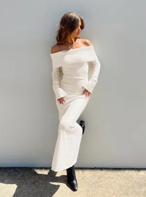 Starlight Sky Warm Air Louden Off The Shoulder Maxi Dress Cream