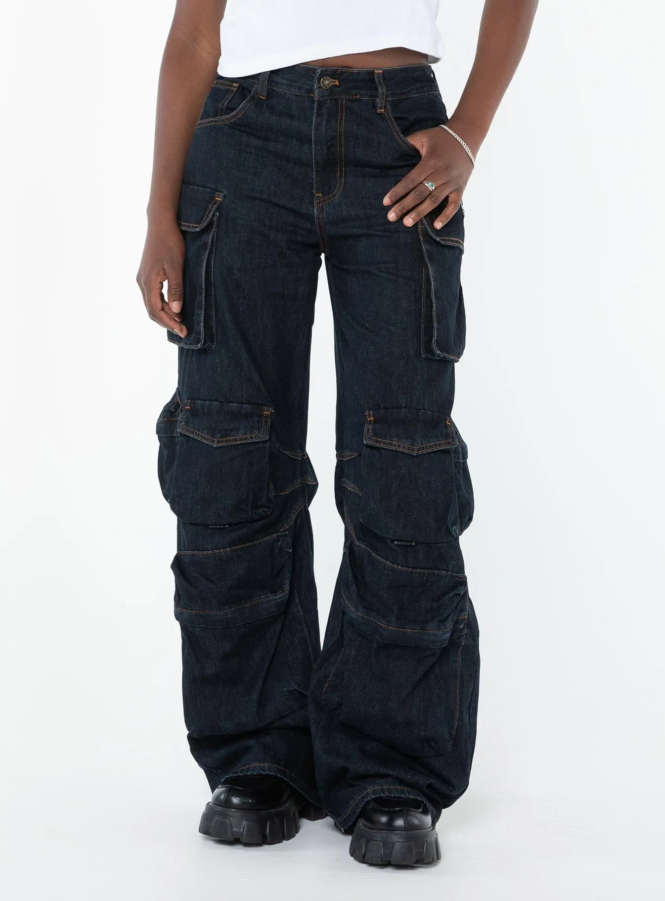 Smokeshow Jeans Dark Denim All Season Style Modern Minimalist Urban Explorer