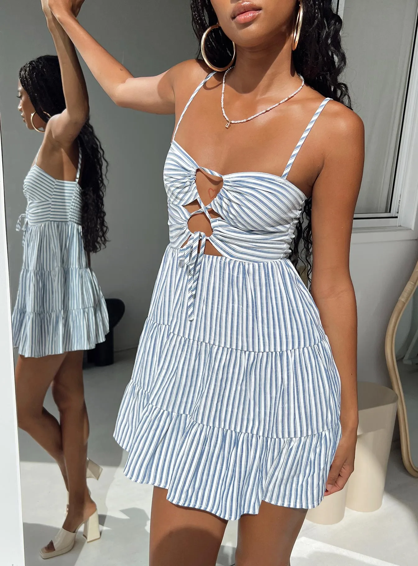 Floral Look Rise Up Mini Dress Navy