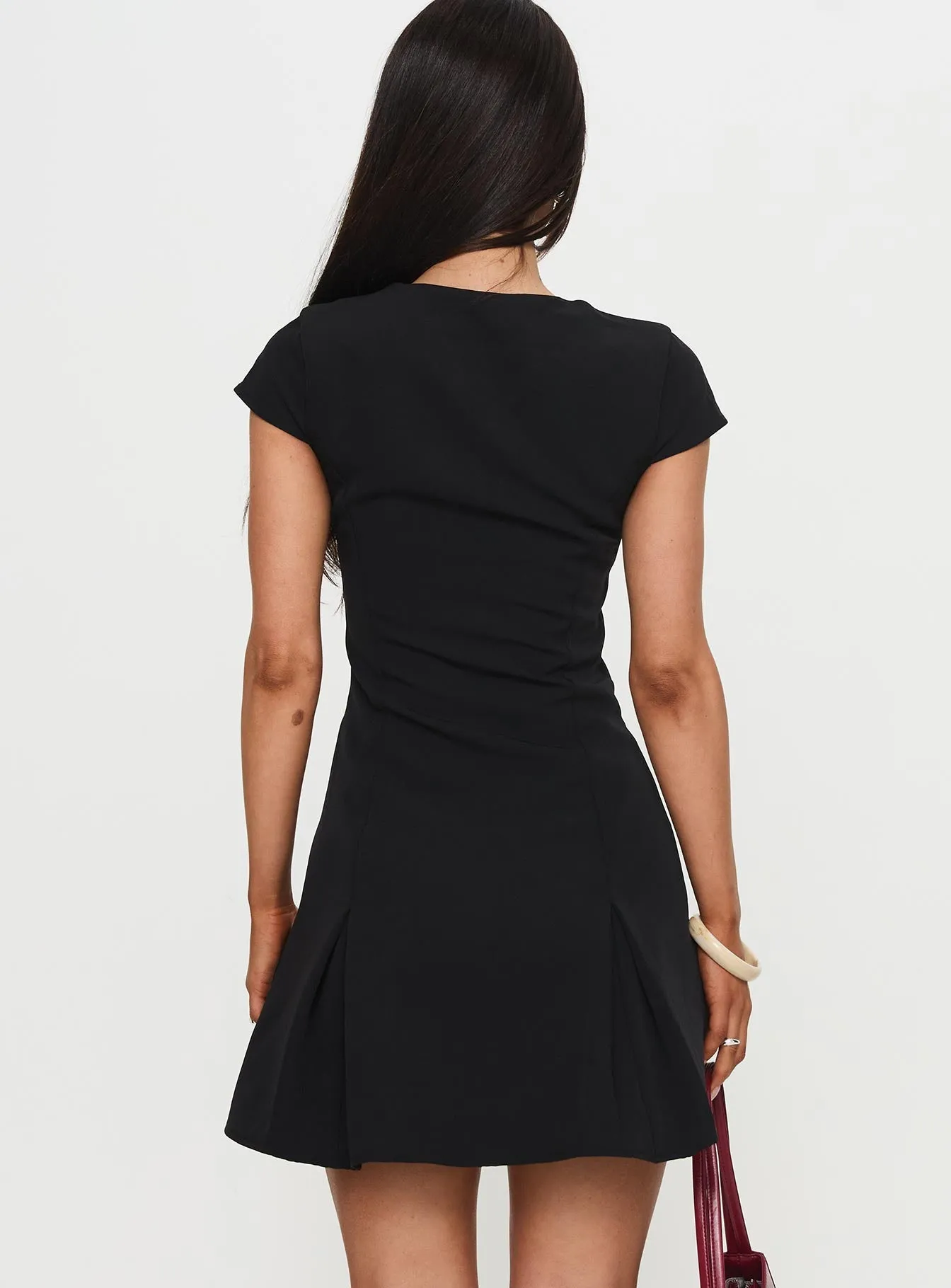 Kolette Pleat Mini Dress Black Light Warm On Trend Style