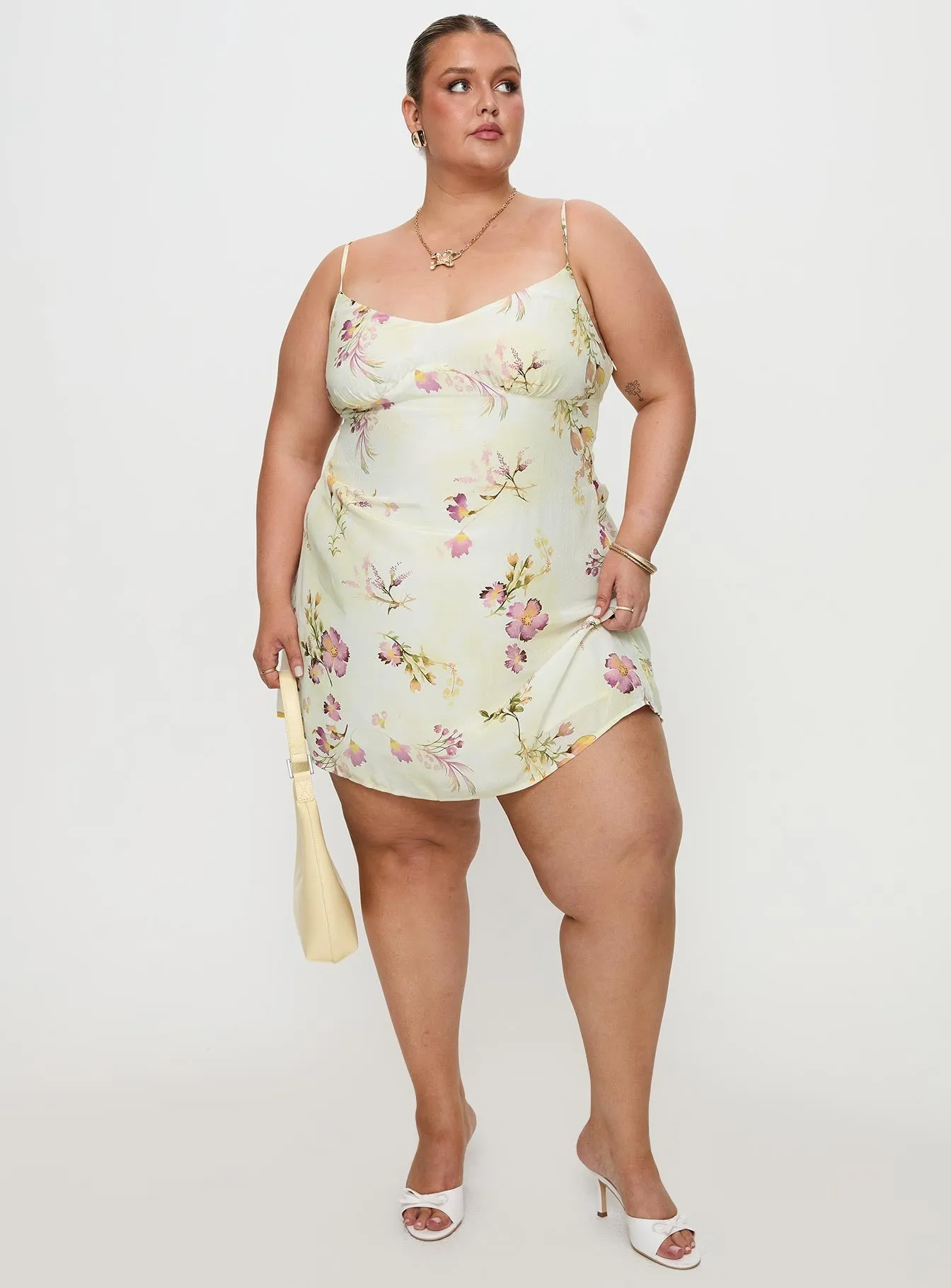 Jaye Mini Dress Floral Curve Club Star