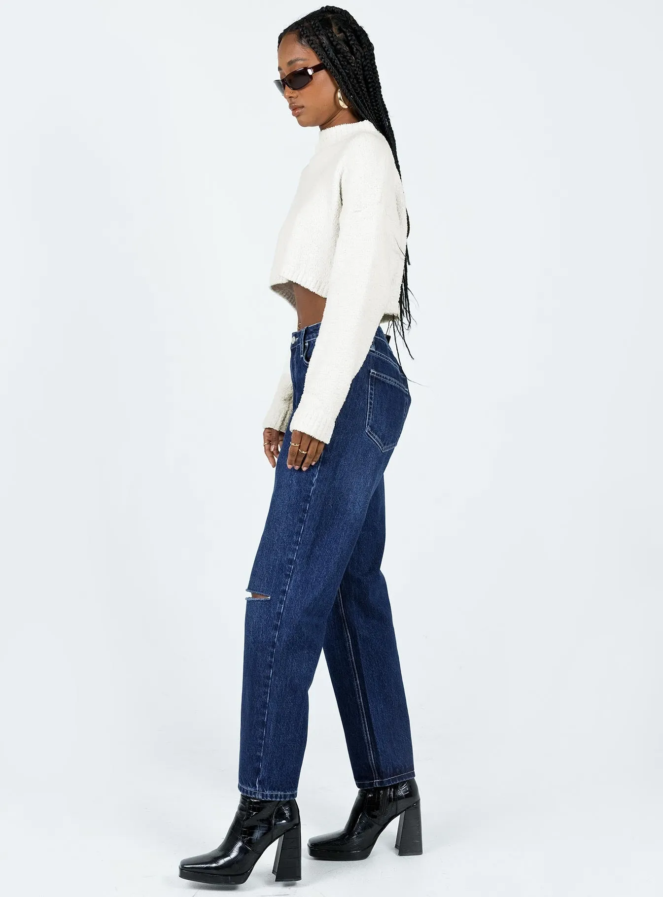 Casual Friday Urban Explorer No Gap Waist Engineering Fairmount High Rise Straight Leg Jean Dark Wash Denim