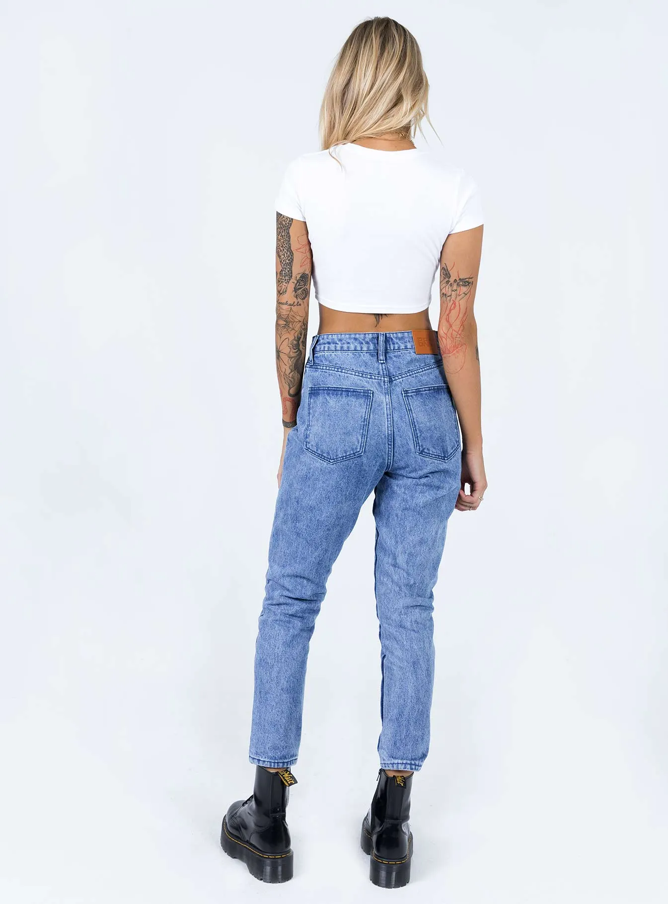 City Walk Comfy Weekend Getaway Vernazza Yolk Detail Denim Jeans