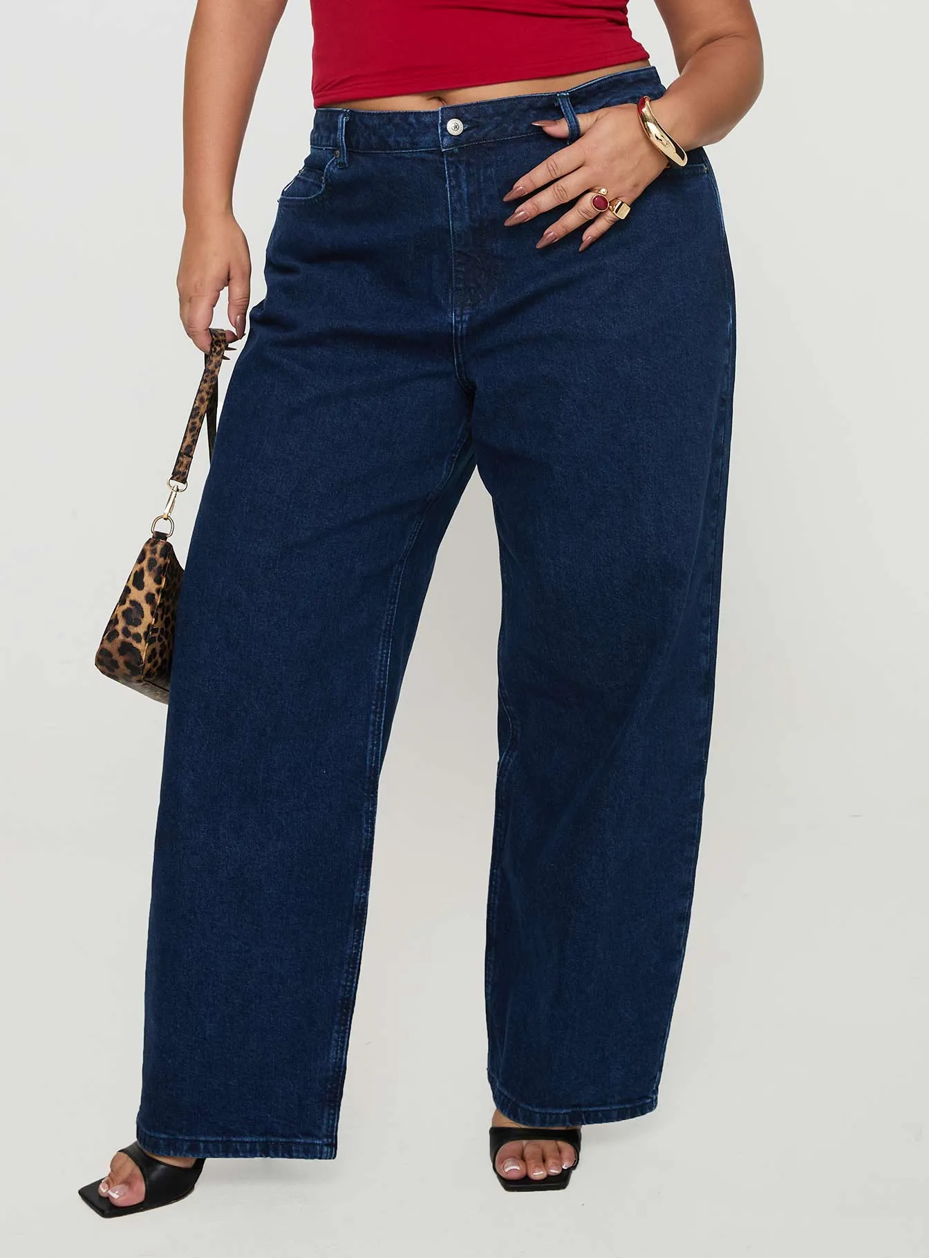 Comfy Choice Comfy Classic High Quality Britta Mid Rise Tapered Leg Jeans Dark Wash Curve