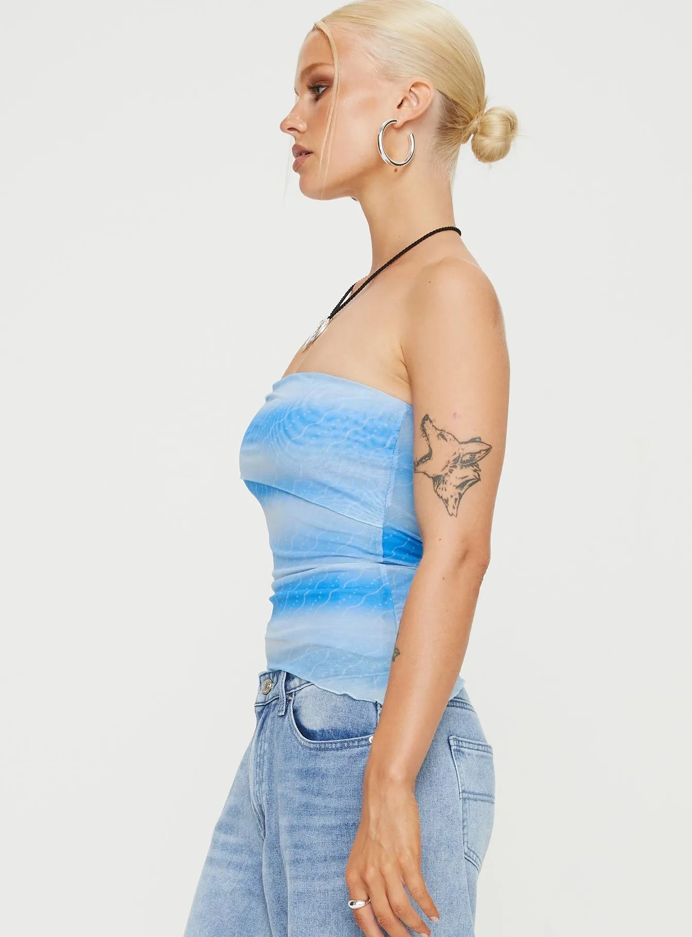 SeamFree Knitting ClassicCrewNeck Devia Strapless Top Blue