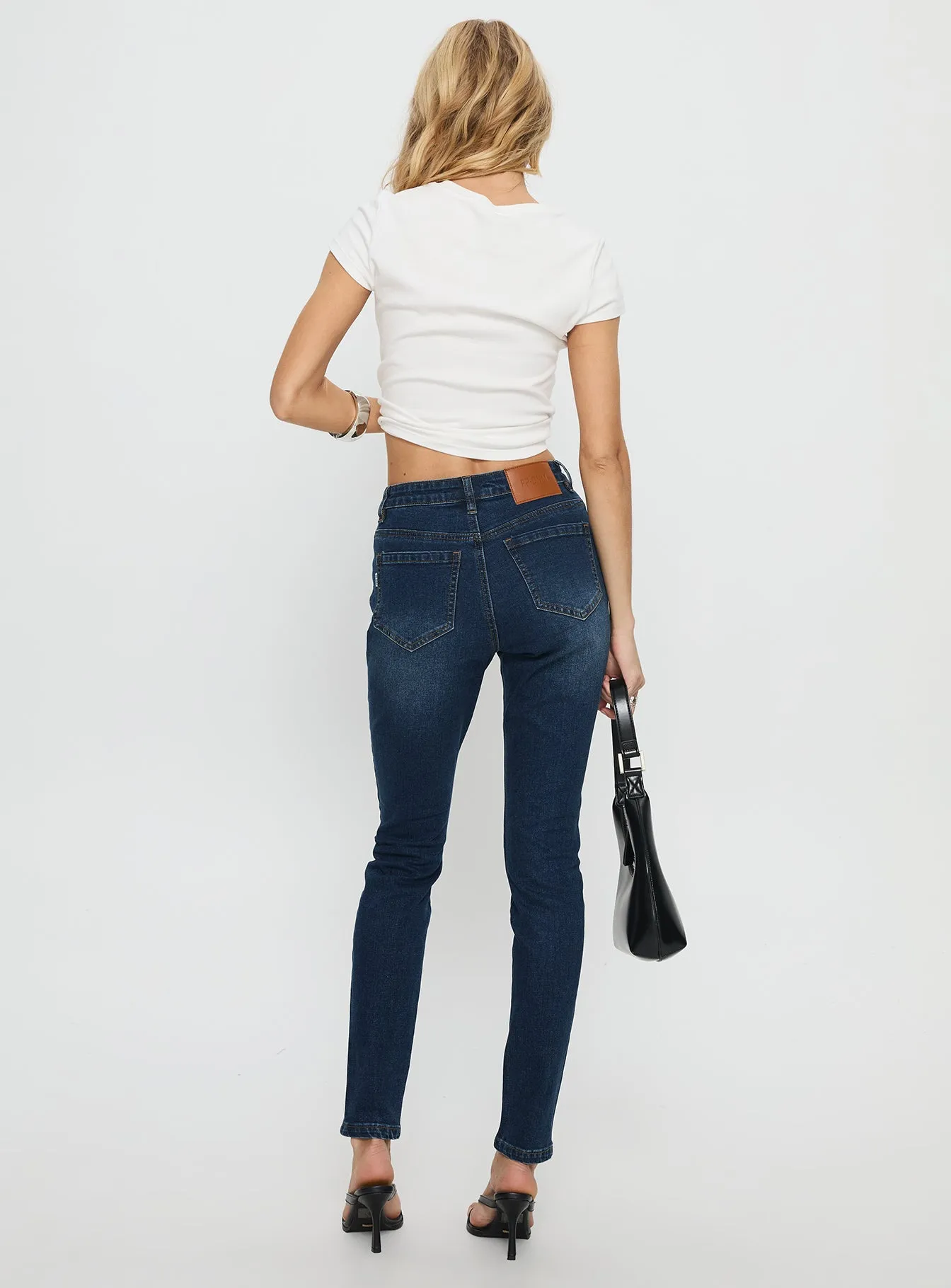 Responsible Denim Production Daily Uniform Illyssa Mid Rise Skinny Jeans Mid Blue Wash