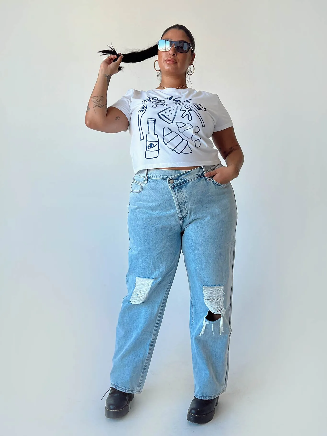 City Outfit NonIrritatingTags Continental Breakfast Tee White Curve