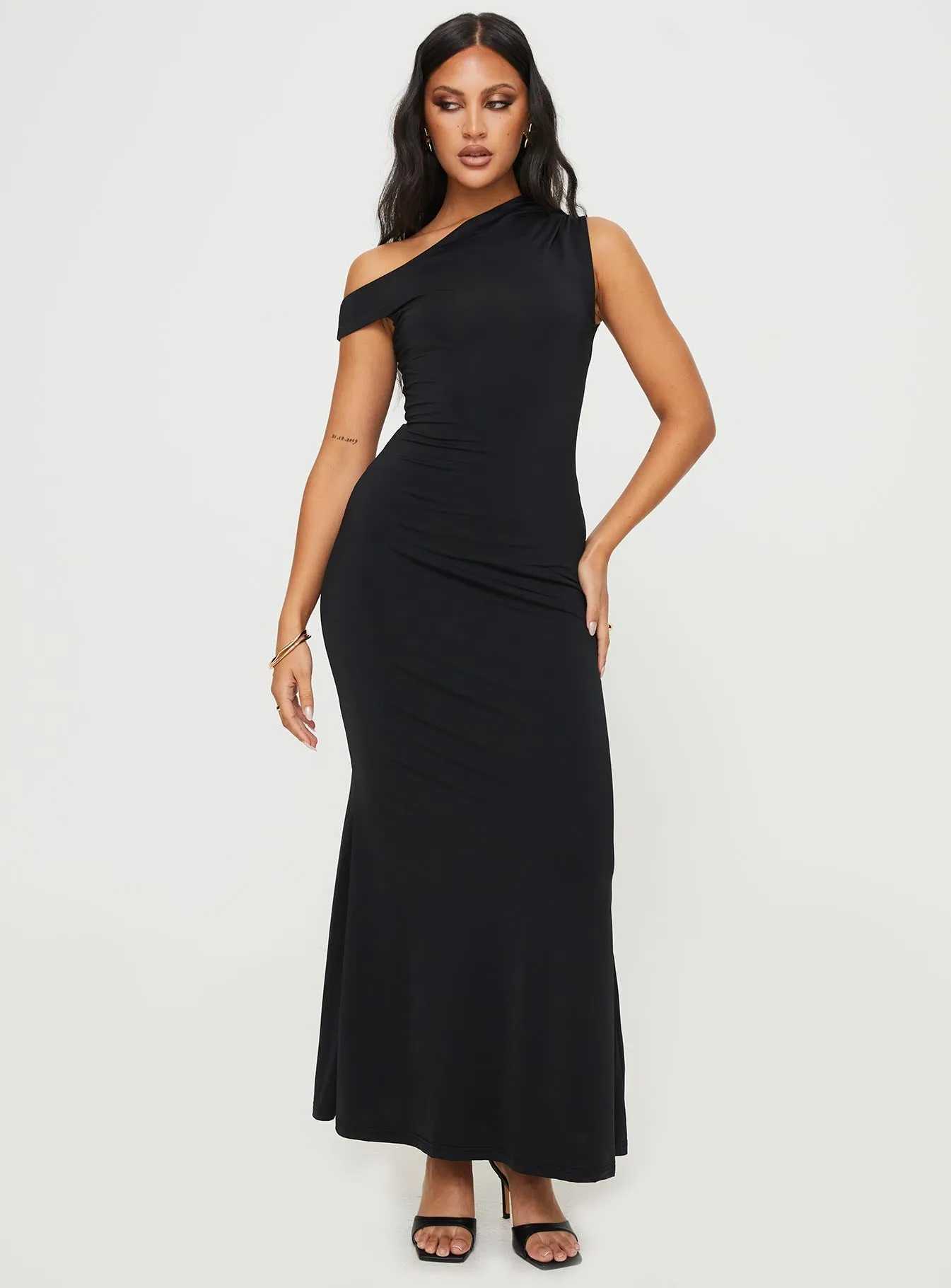 Island Mood Beller Maxi Dress Black