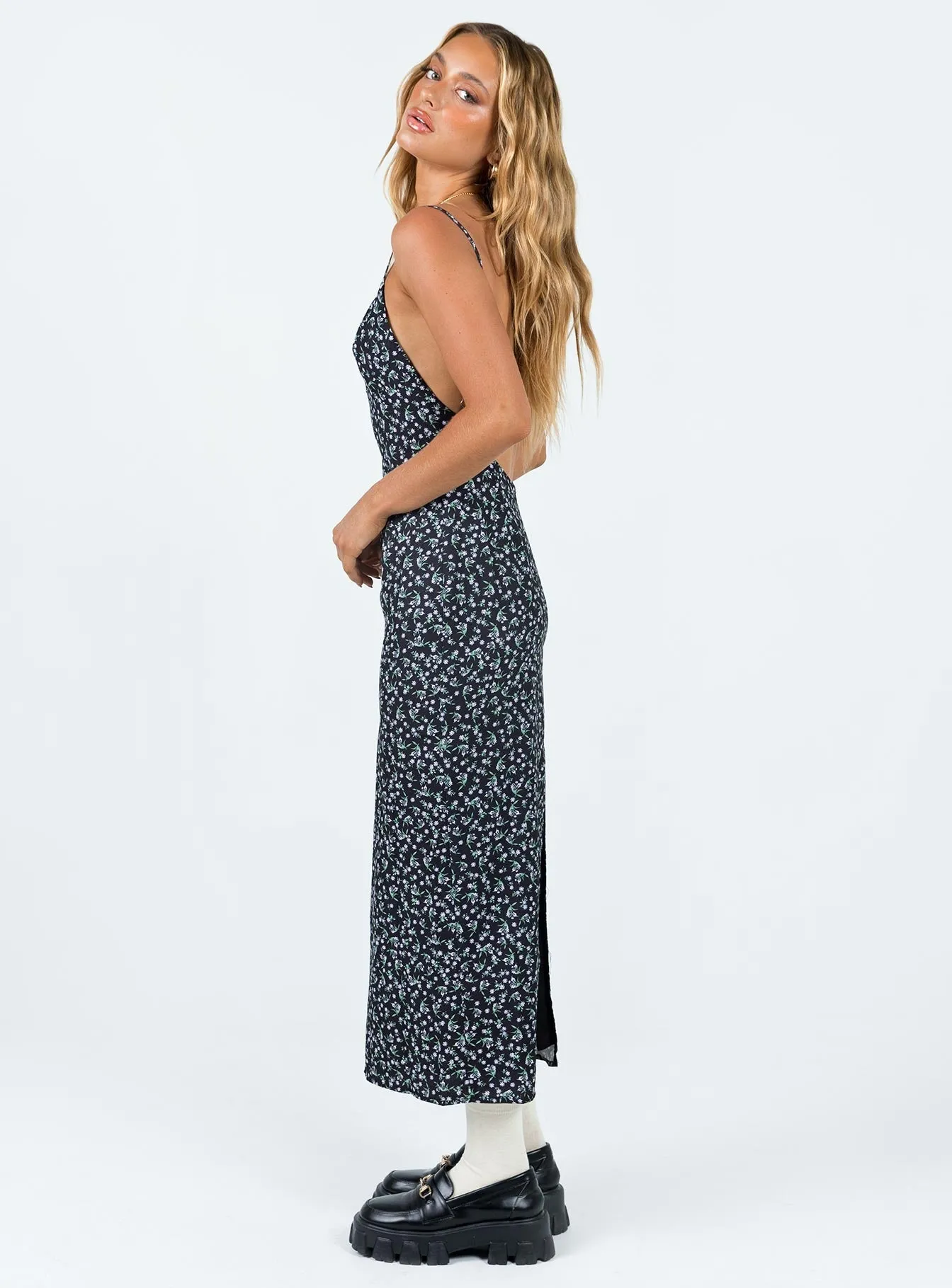 Arkana Maxi Dress Black Floral Clay Glow Black Chic