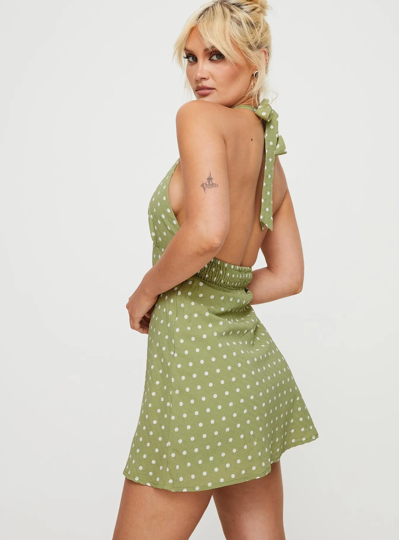 Evening Glow Bold Look Kopra Halter Mini Dress Green