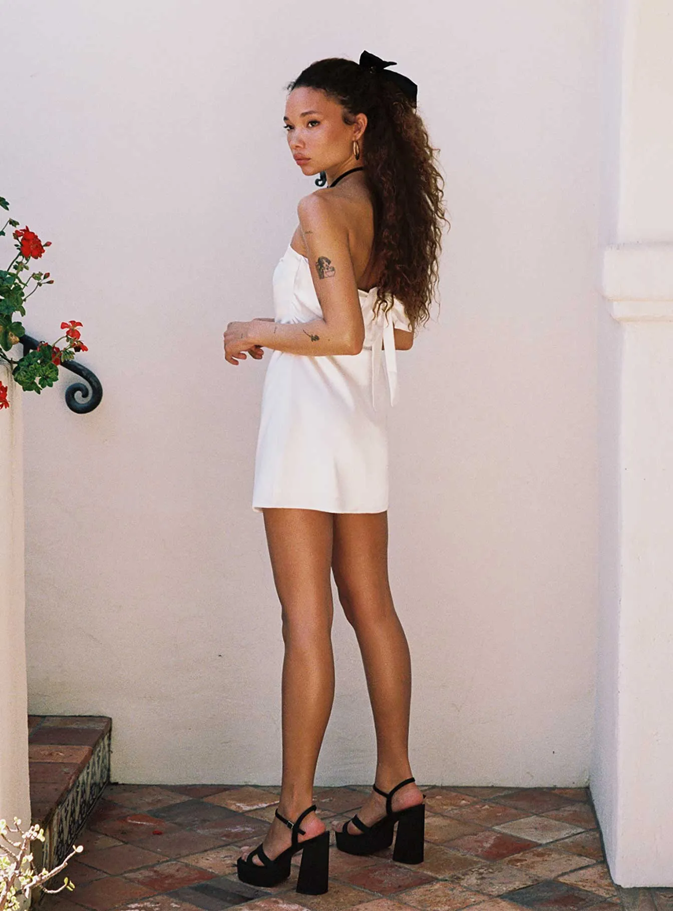 Shaya Strapless Mini Dress White No Ride Up Casual Day Look