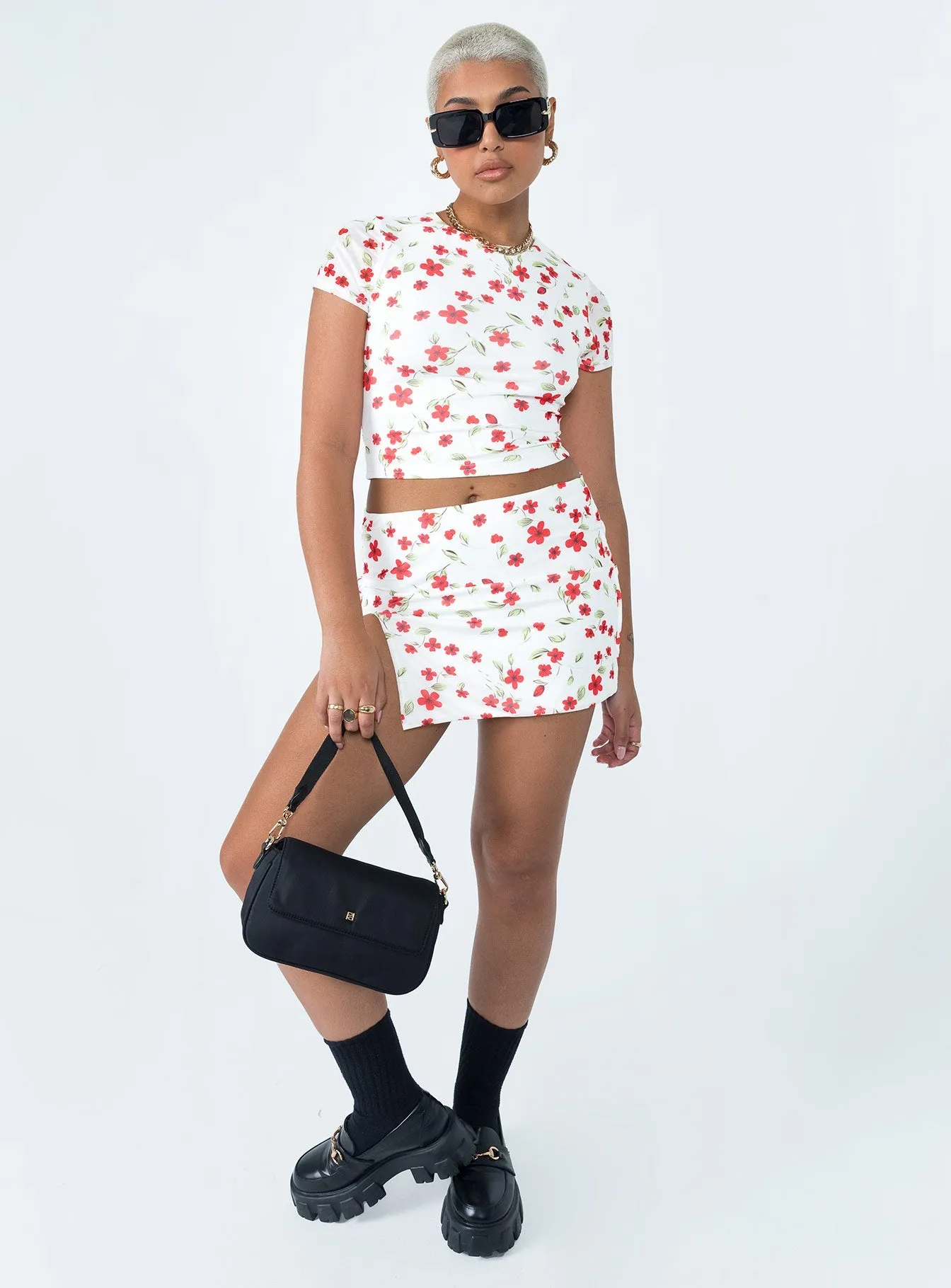 Striped Pattern Bold Move Top White Floral