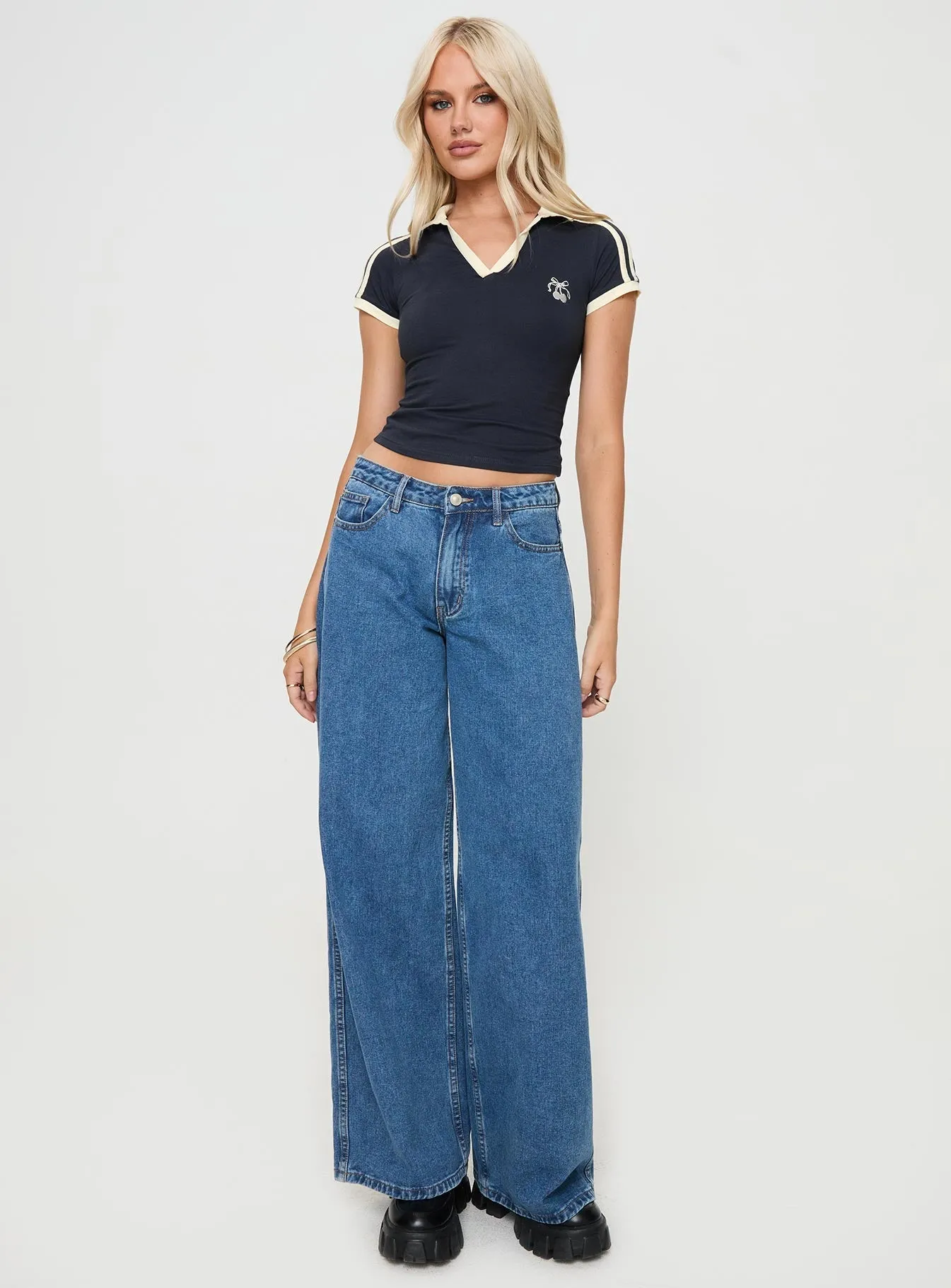 budget-friendly Active Trend Look Isda Top Graystone Buttermilk