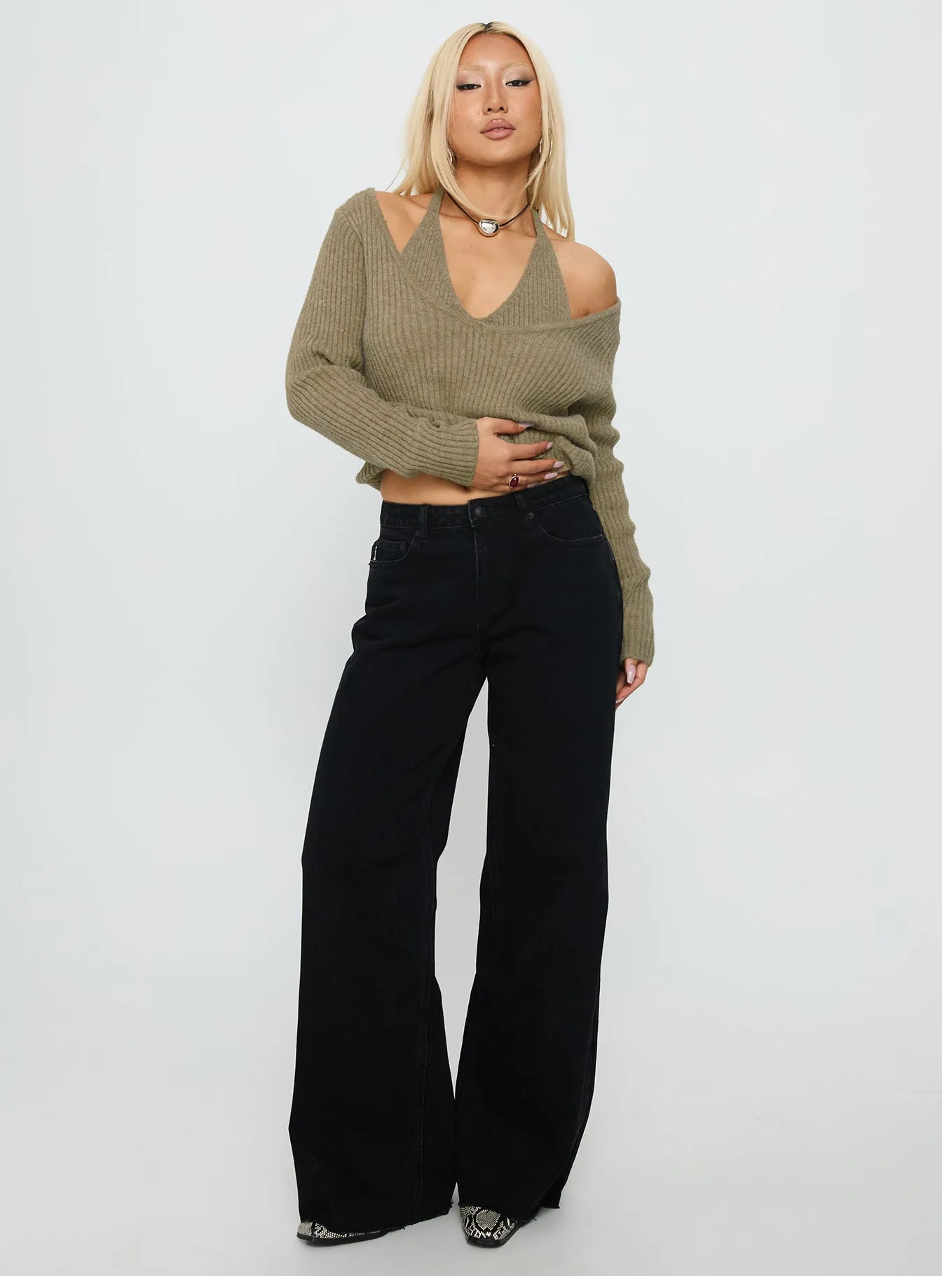Darla Low Rise Straight Leg Jeans Washed Black Stylish Touch Nature Lover Party Look