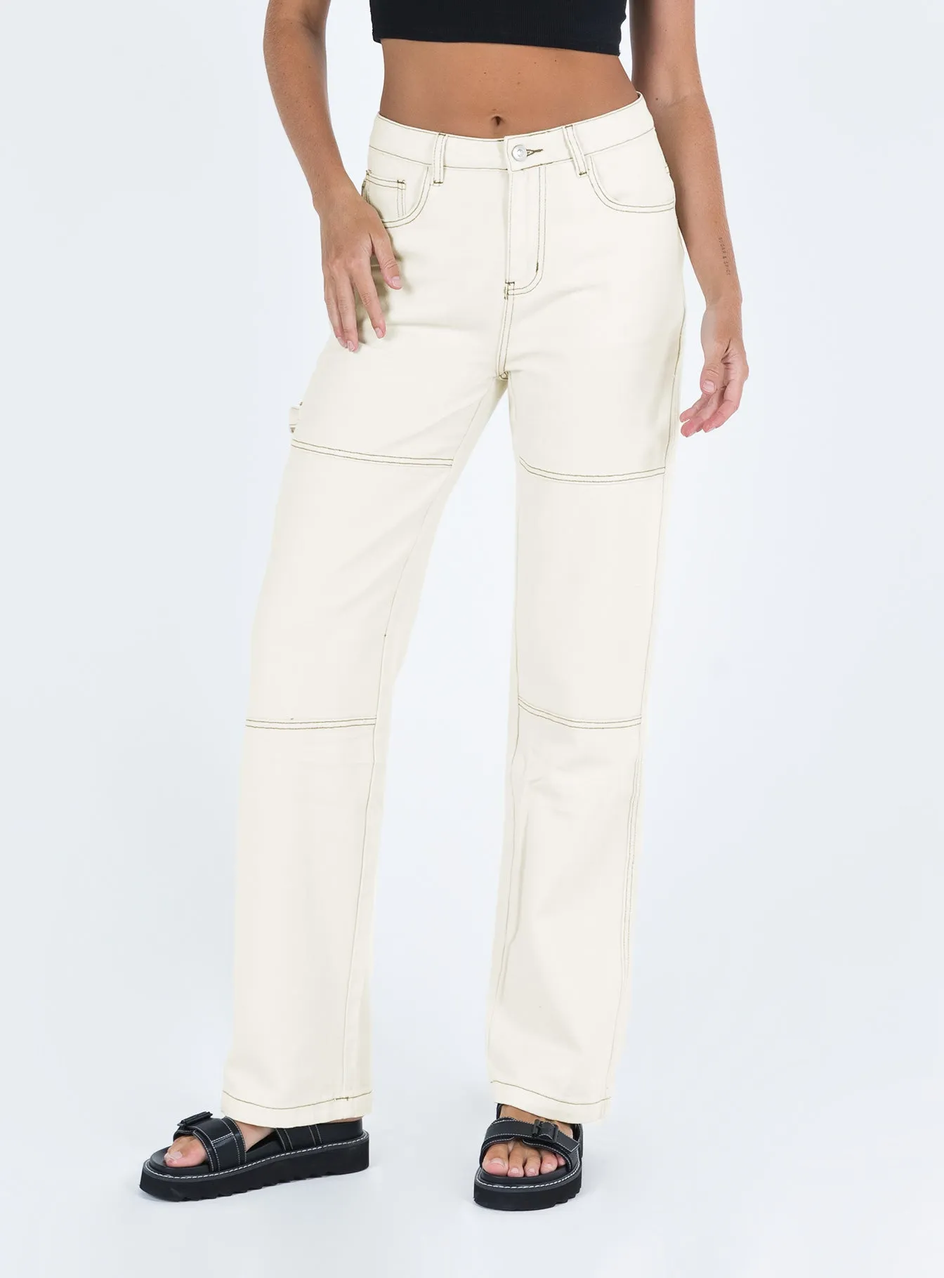 Style Daily Morning Stroll Professional Wear Brunch Outfit Copeland Jeans White Tall