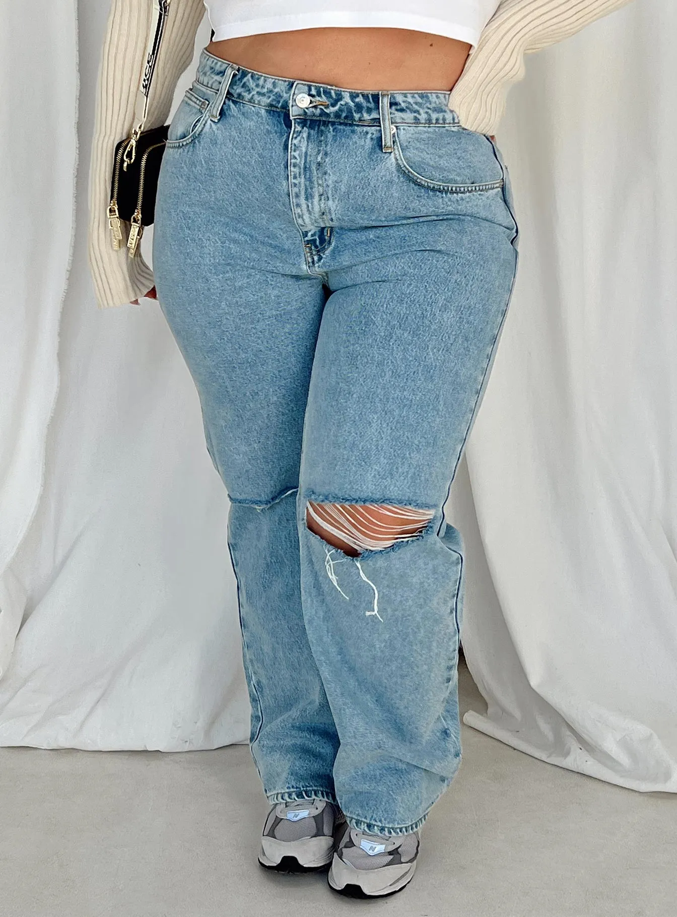 Beach Day Brunch Outfit Elegant Holland Jeans Curve