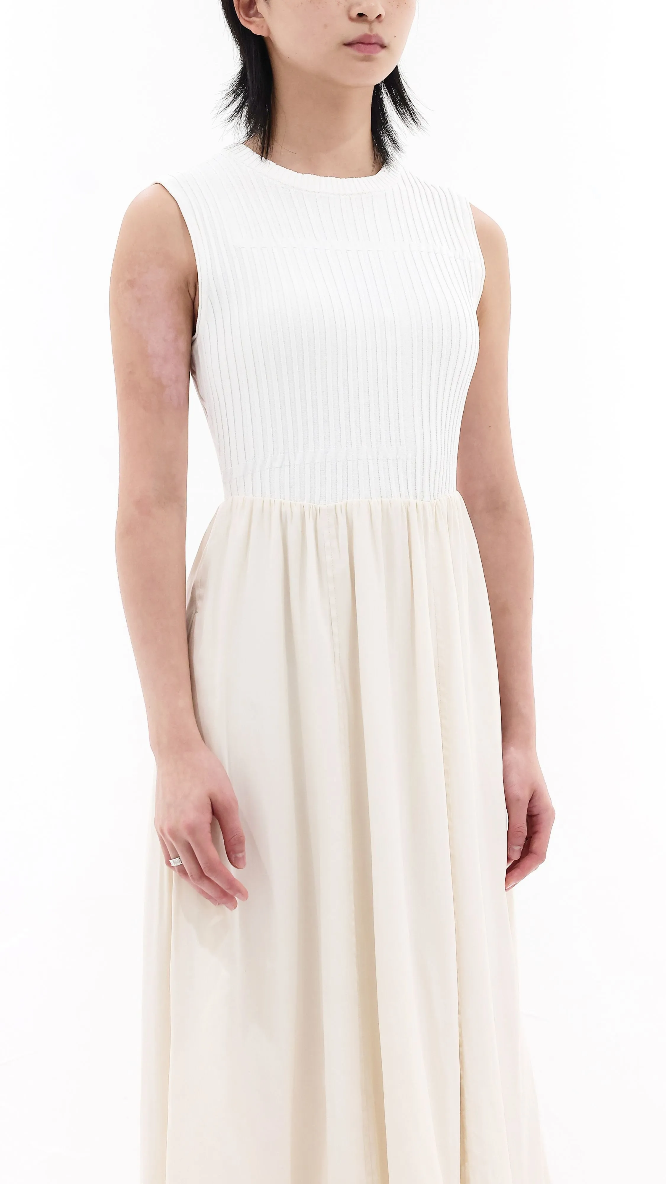 Silk Glow Web Glow Balloon Shape Dress