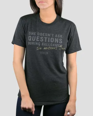 She Answers Them - Warm-up Tee Happy Core ShrinkageFree Fabric