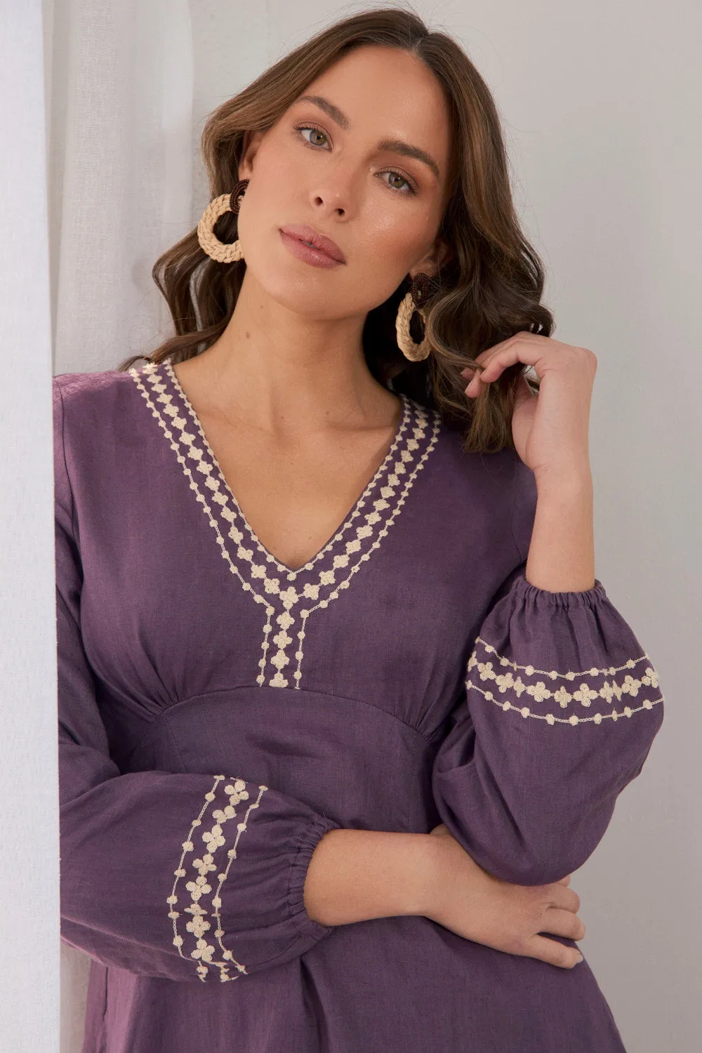 Stylish Casual Polished Wardrobe Farrah Long Sleeve Linen Dress in Merlot Dream