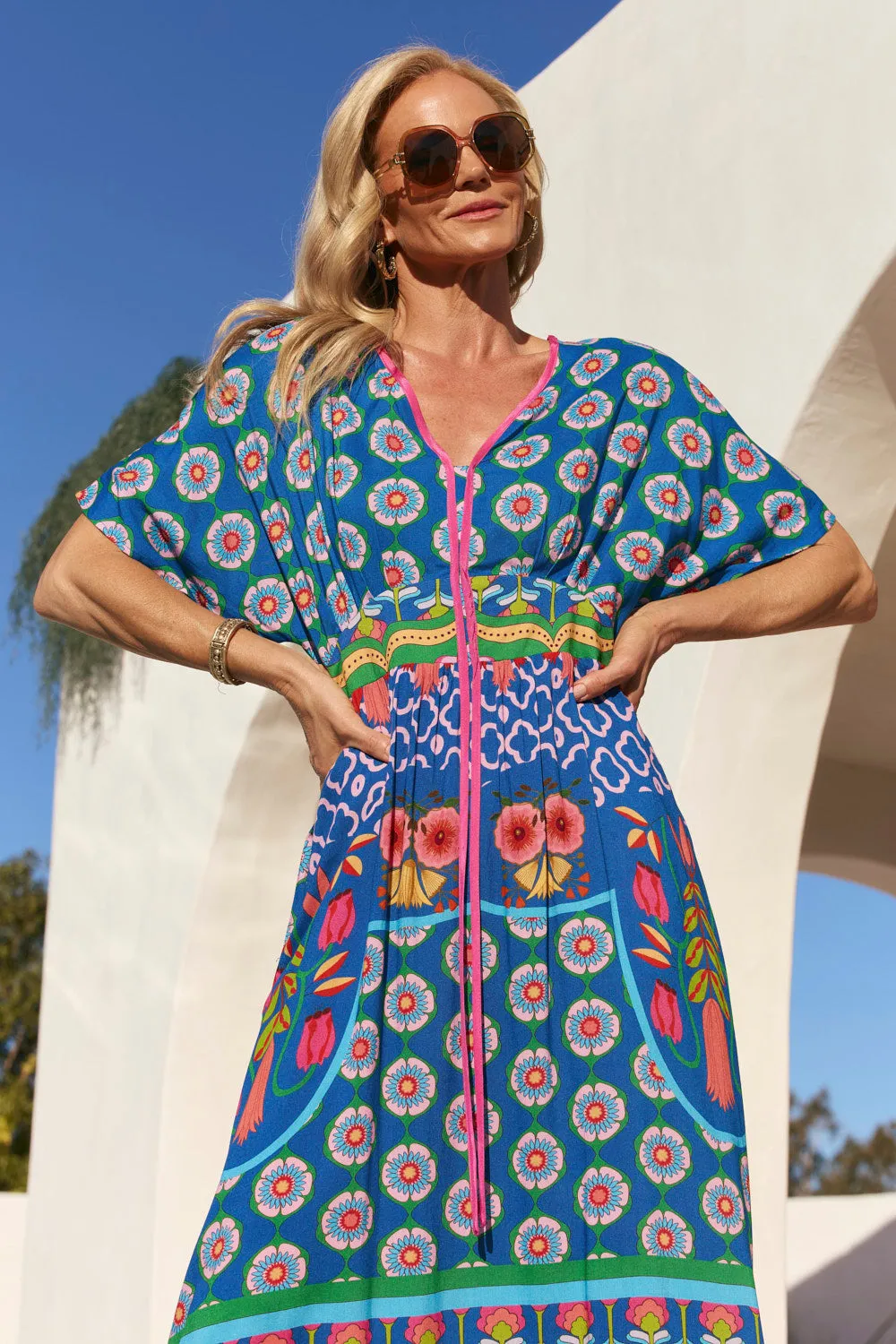 Sapphire Light Stylish dress for garden party Selma Midi Dress in Paradiso