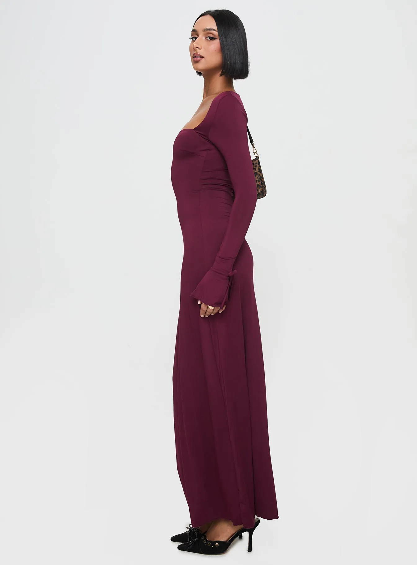 Silk Glow Dalzine Maxi Dress Burgundy