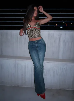Iker Flared Jeans Mid Wash Softened Fabric Versatile Outfit