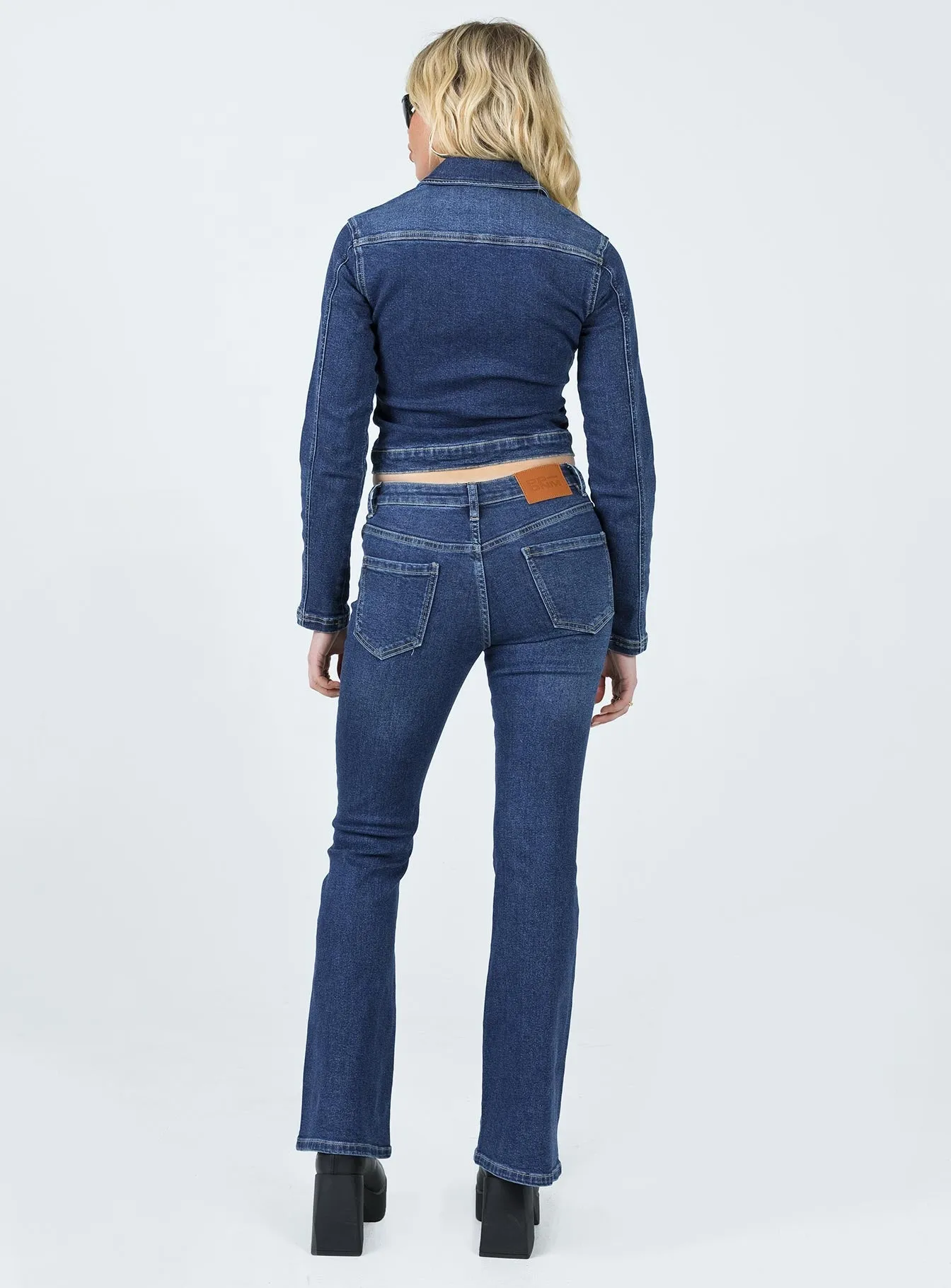 Samner Low Rise Bootcut Jeans Dark Blue Function Ready Outfit Ease