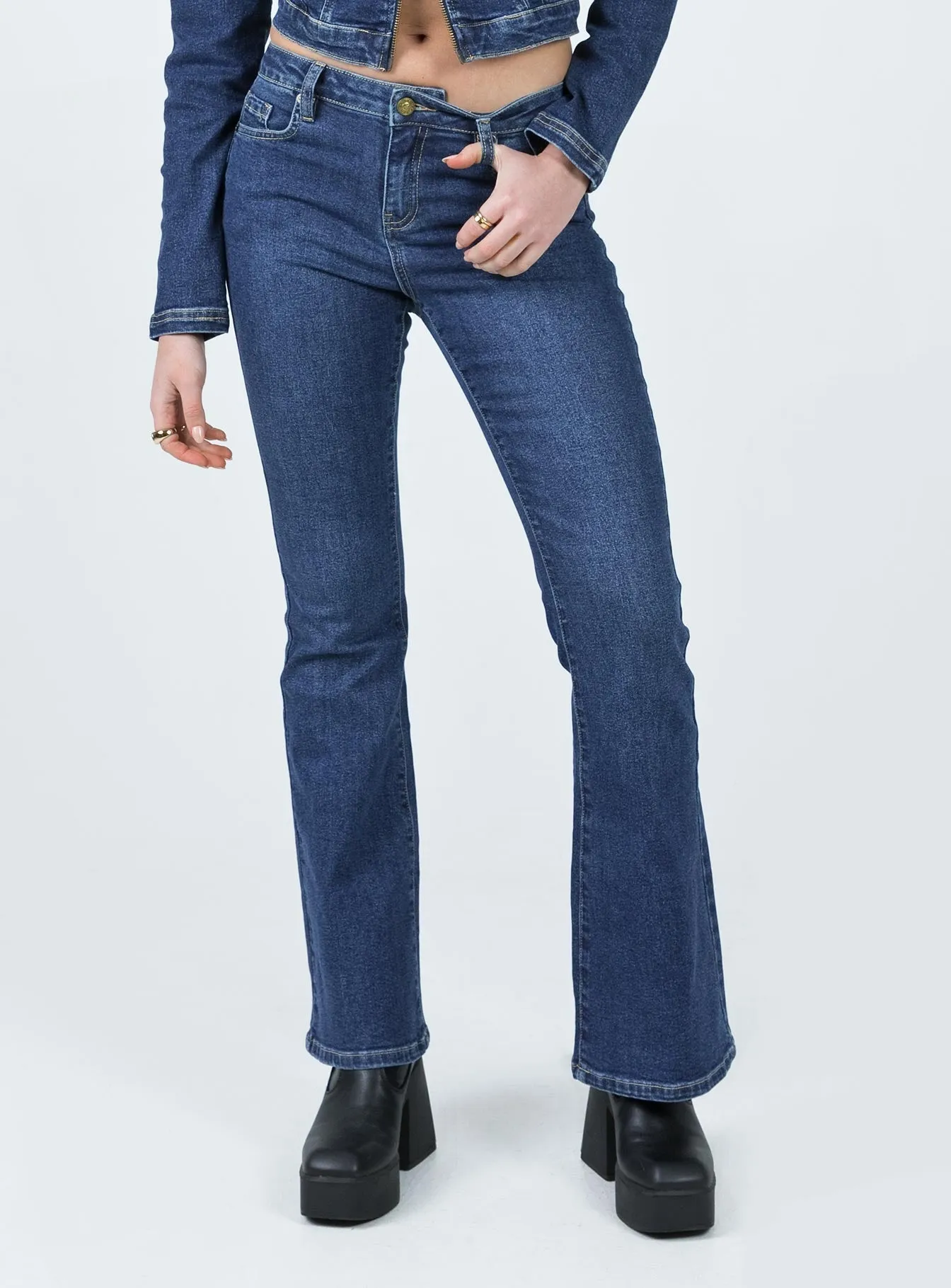 Samner Low Rise Bootcut Jeans Dark Blue Perfect For Daily
