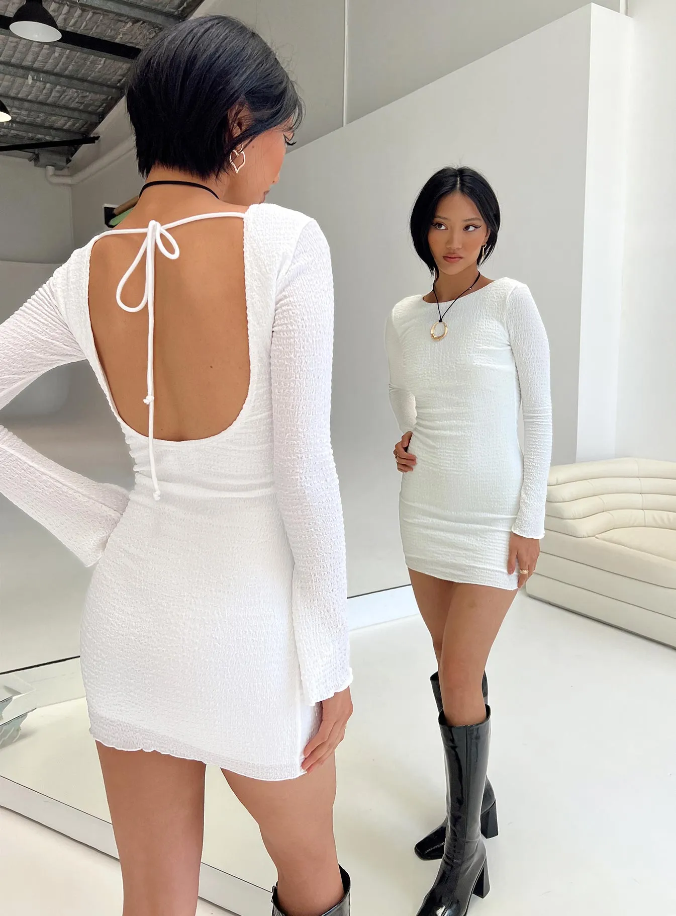 Pop Rush Feminine short dress Batesom Long Sleeve Mini Dress White