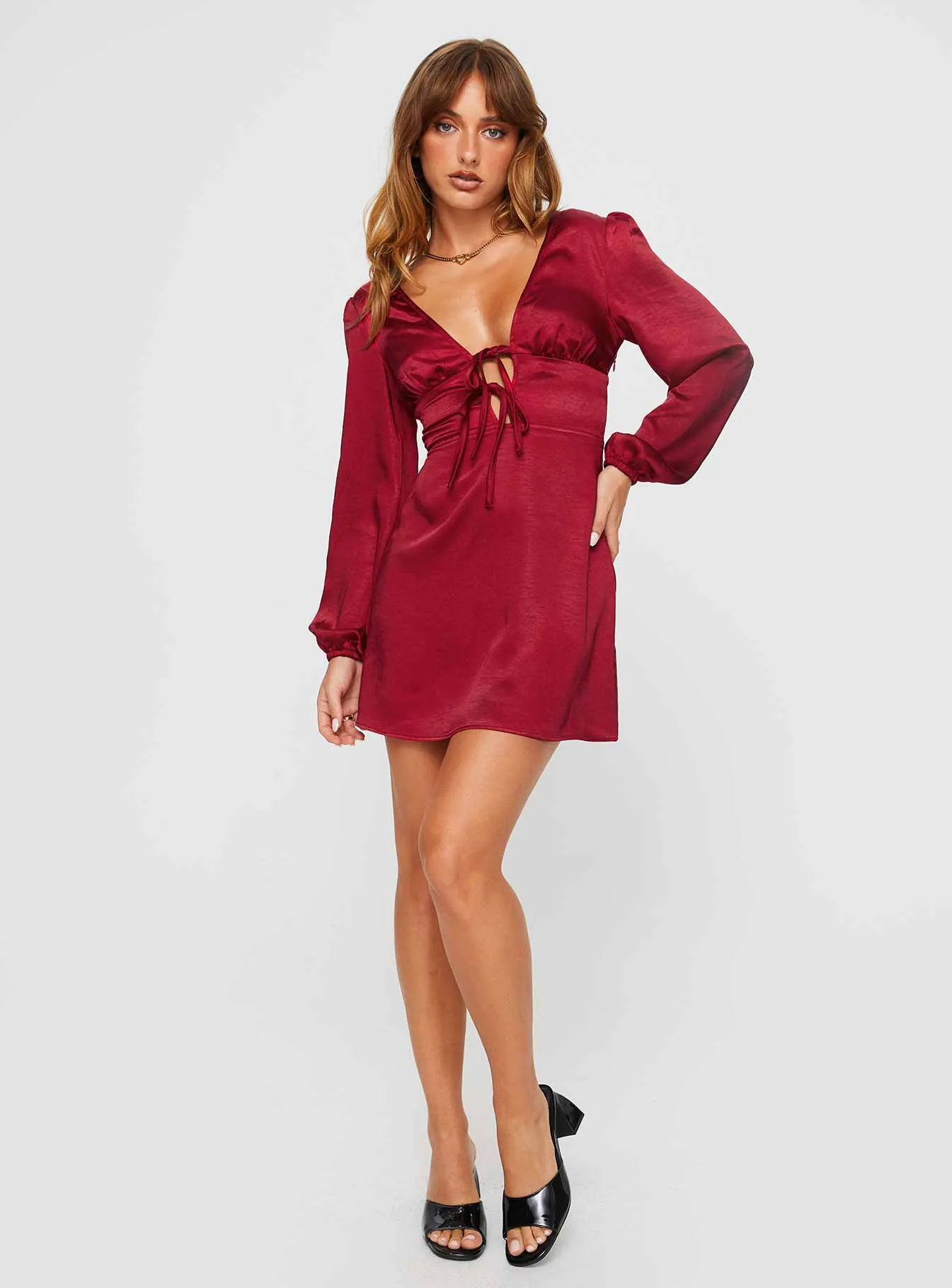Lakala Long Sleeved Mini Dress Red Temperature Regulating
