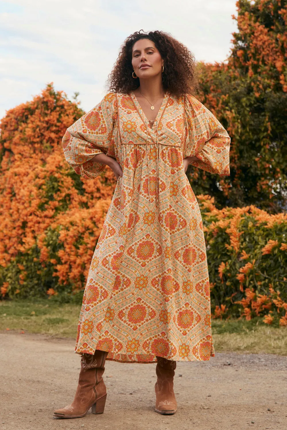 Cairo Billow Sleeve Dress in Aquarius Weekend Wear Lace Fine